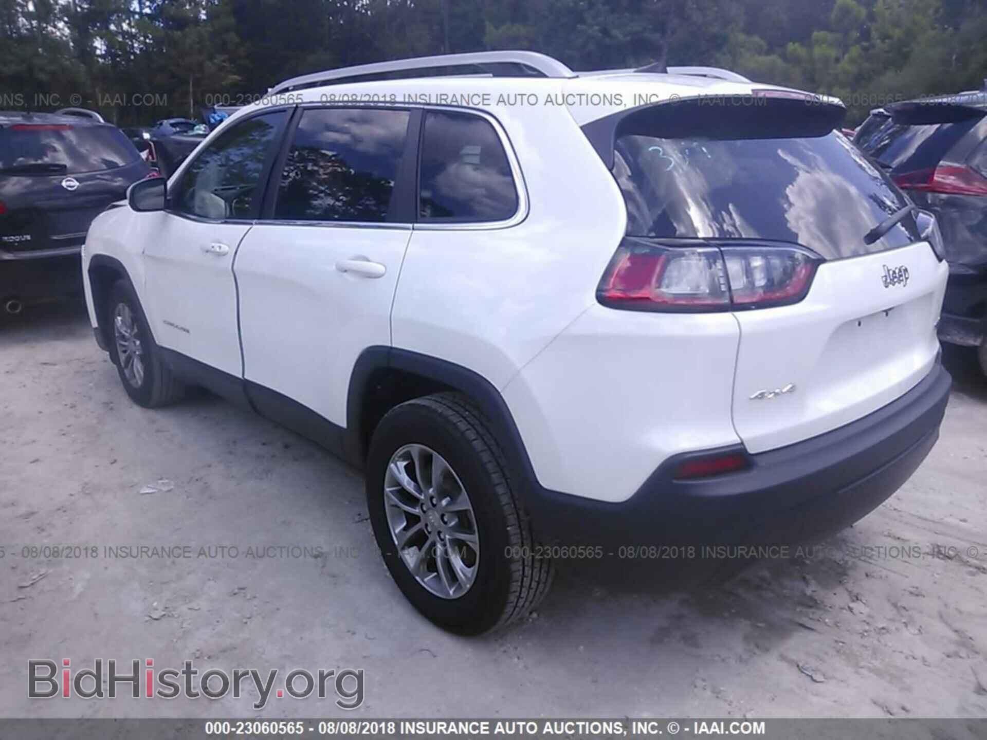 2019 Jeep Cherokee - VIN: 1C4PJMLB7KD182212 - Фото 3