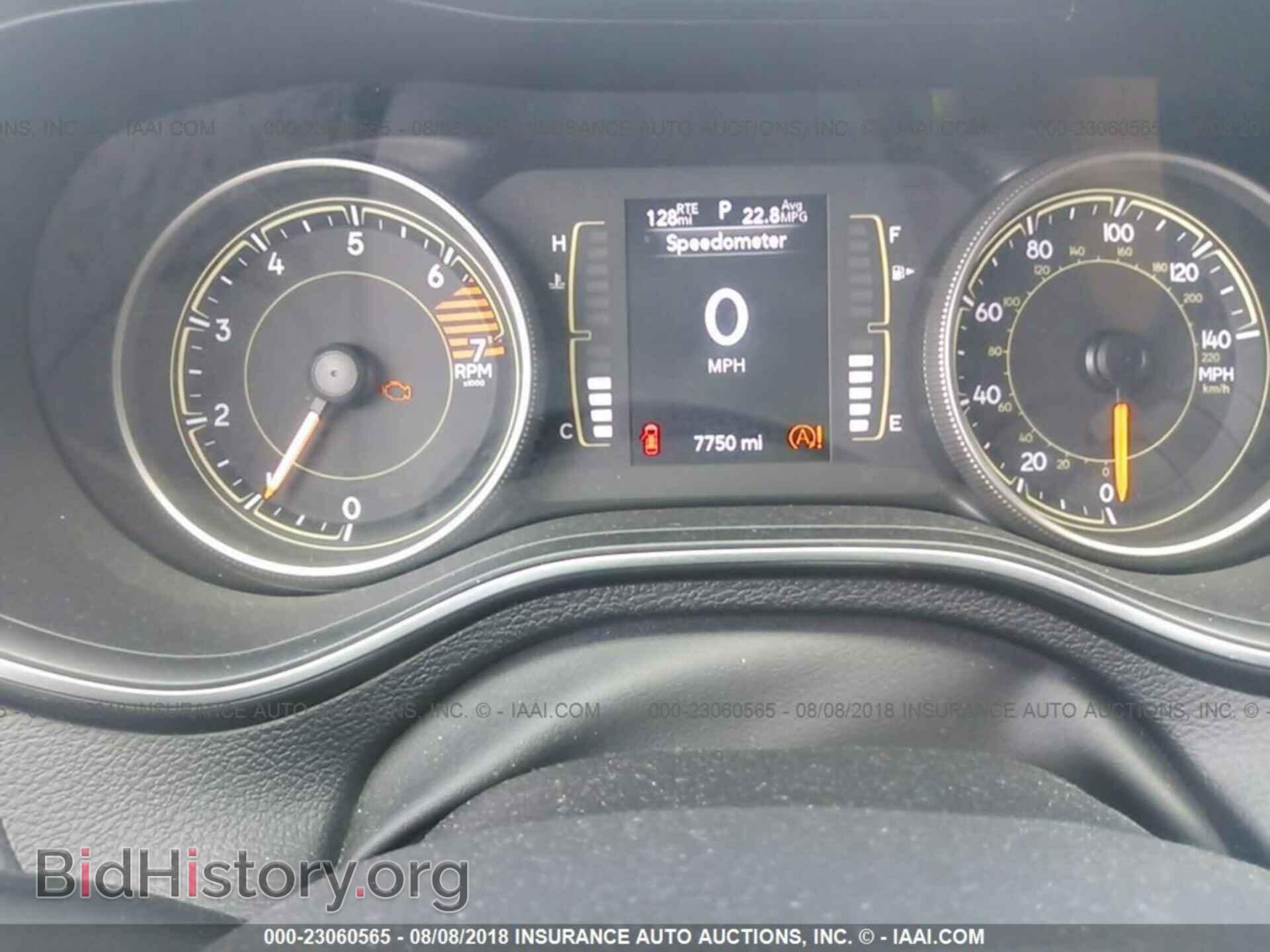 2019 Jeep Cherokee - VIN: 1C4PJMLB7KD182212 - Фото 7