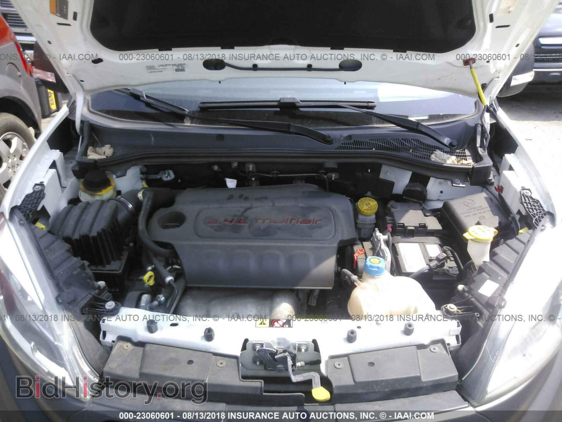 2015 Ram Promaster - VIN: ZFBERFAT6F6A12625 - Фото 10