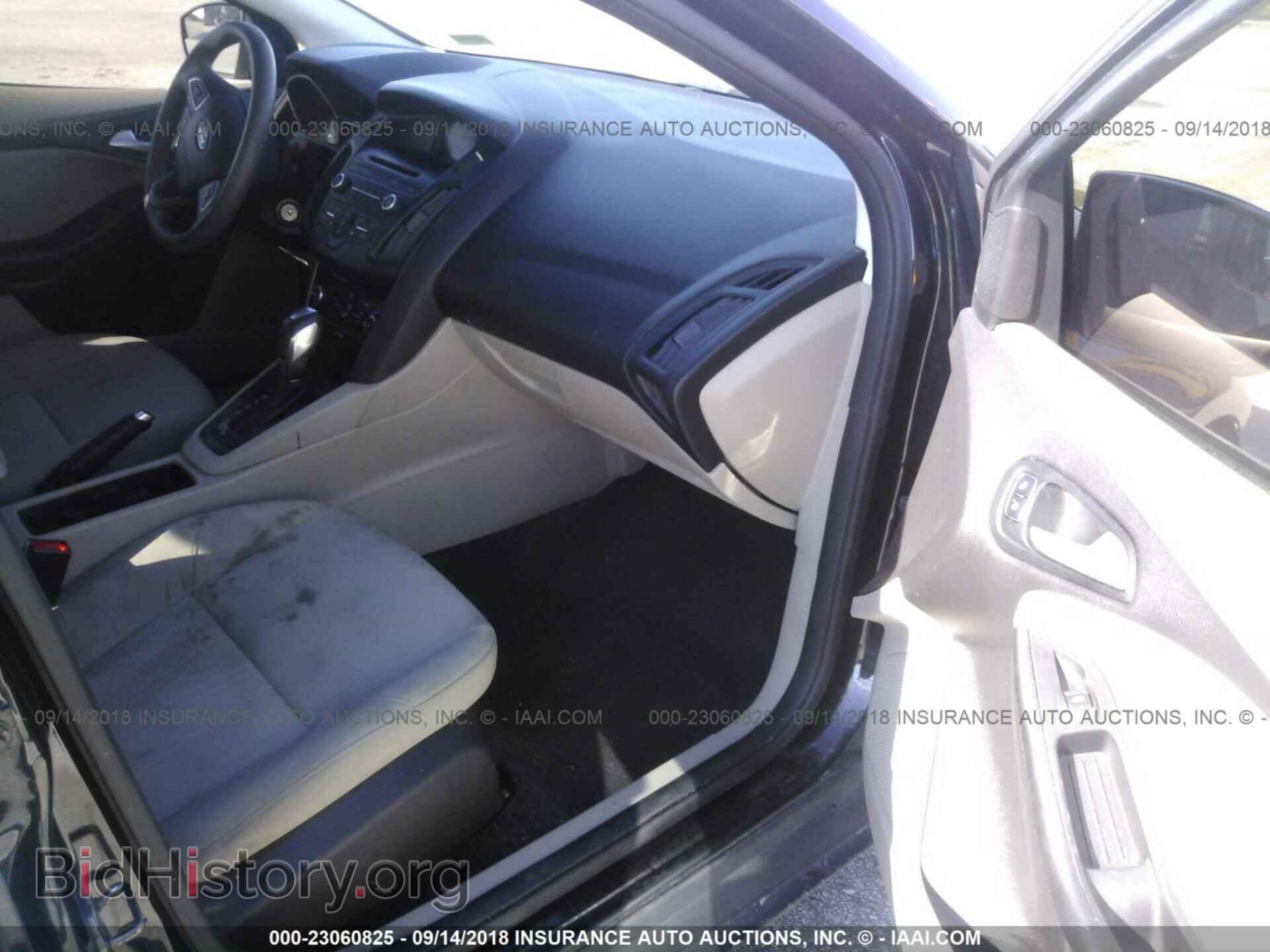 2015 Ford Focus - VIN: 1FADP3F2XFL243318 - Фото 5