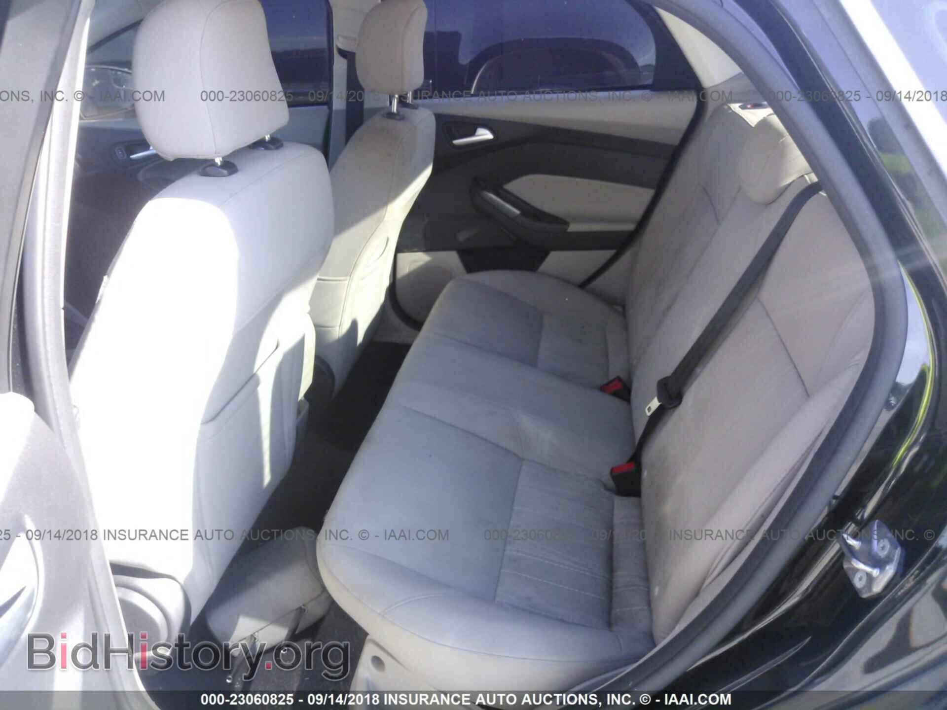 2015 Ford Focus - VIN: 1FADP3F2XFL243318 - Фото 8