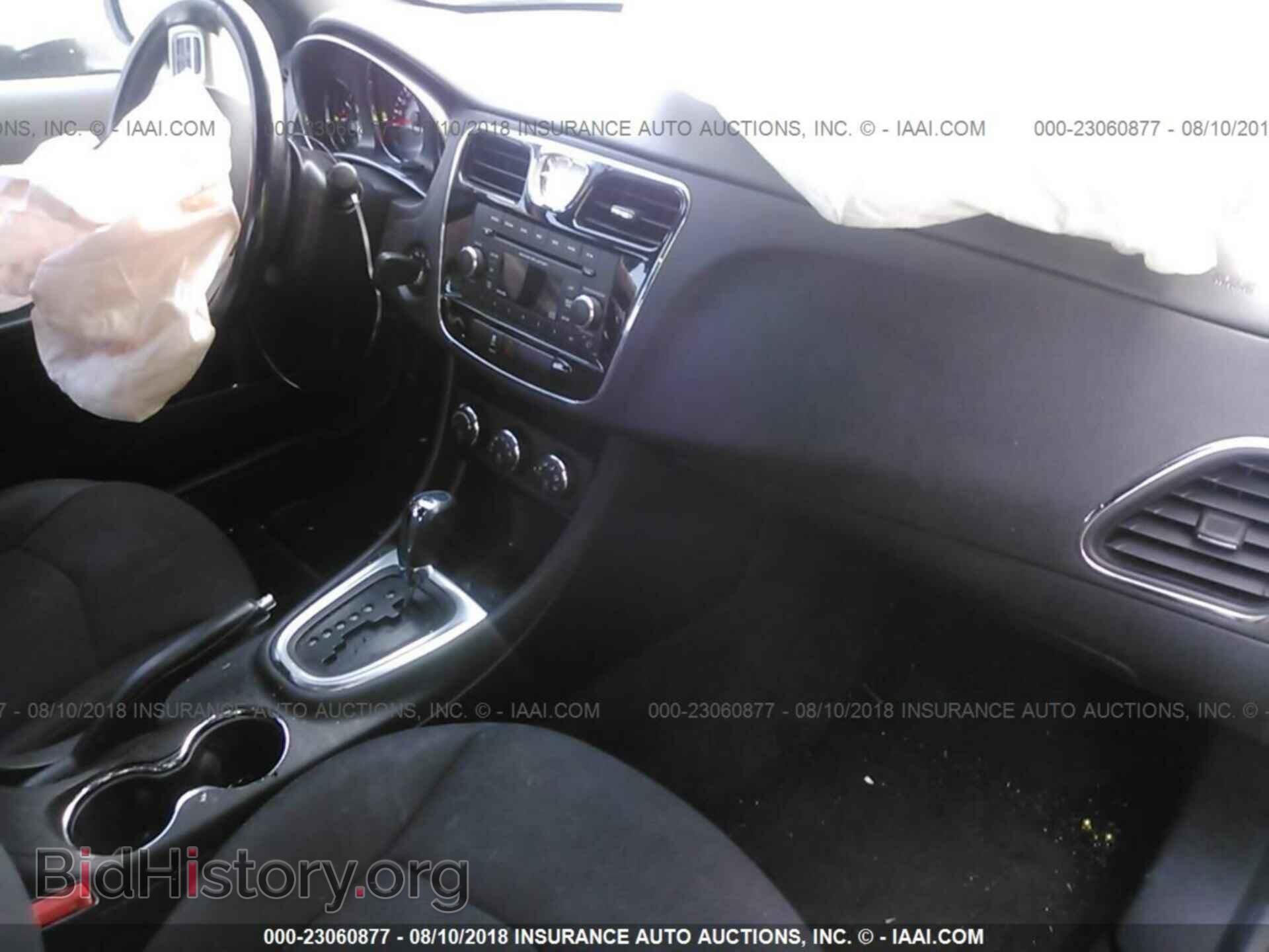 2013 Chrysler 200 - VIN: 1C3CCBBB7DN732959 - Photo 5