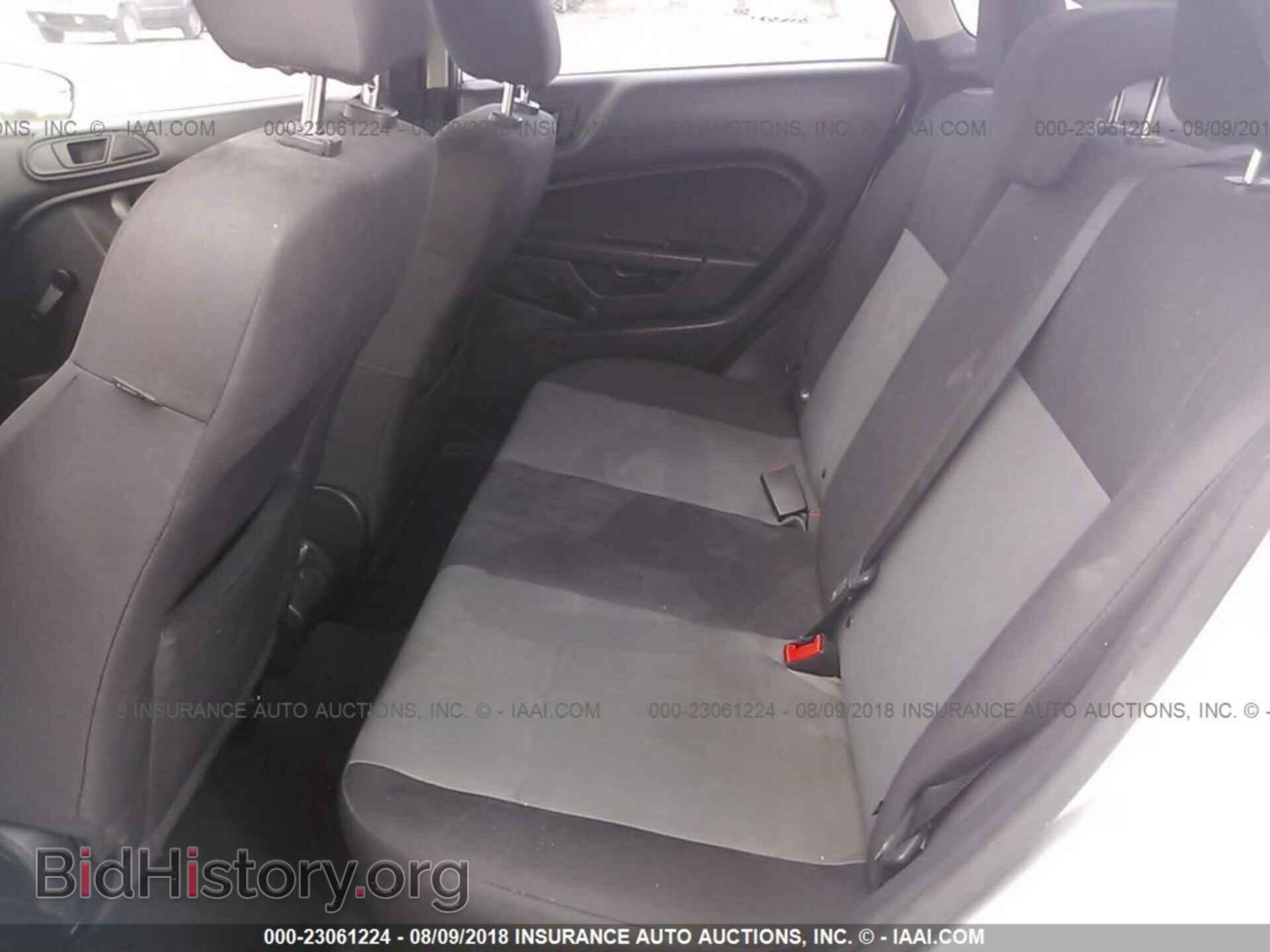 2015 Ford Fiesta - VIN: 3FADP4AJ1FM160587 - Фото 8