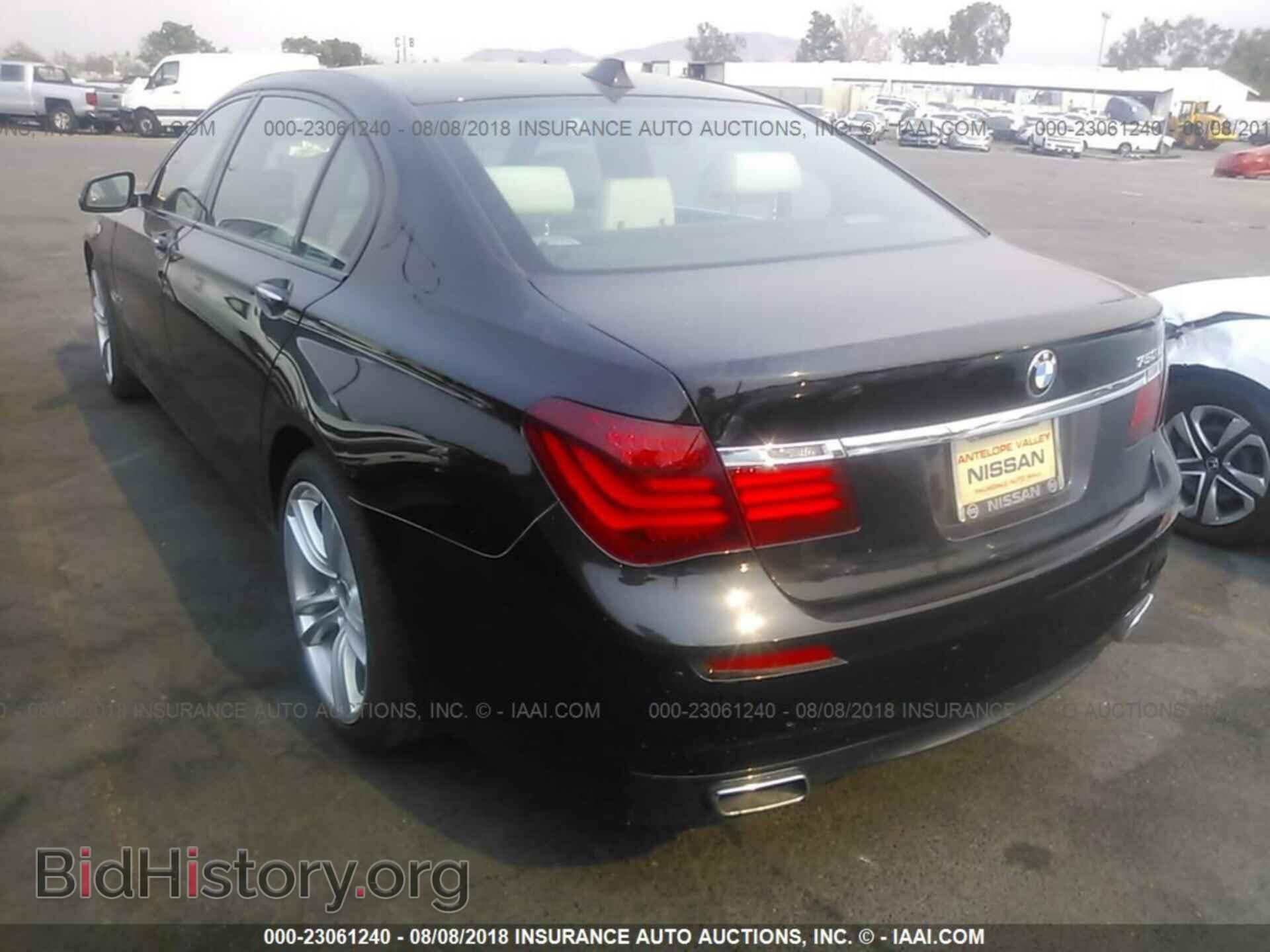 2015 Bmw 750 - VIN: WBAYE8C5XFD781697 - Фото 3