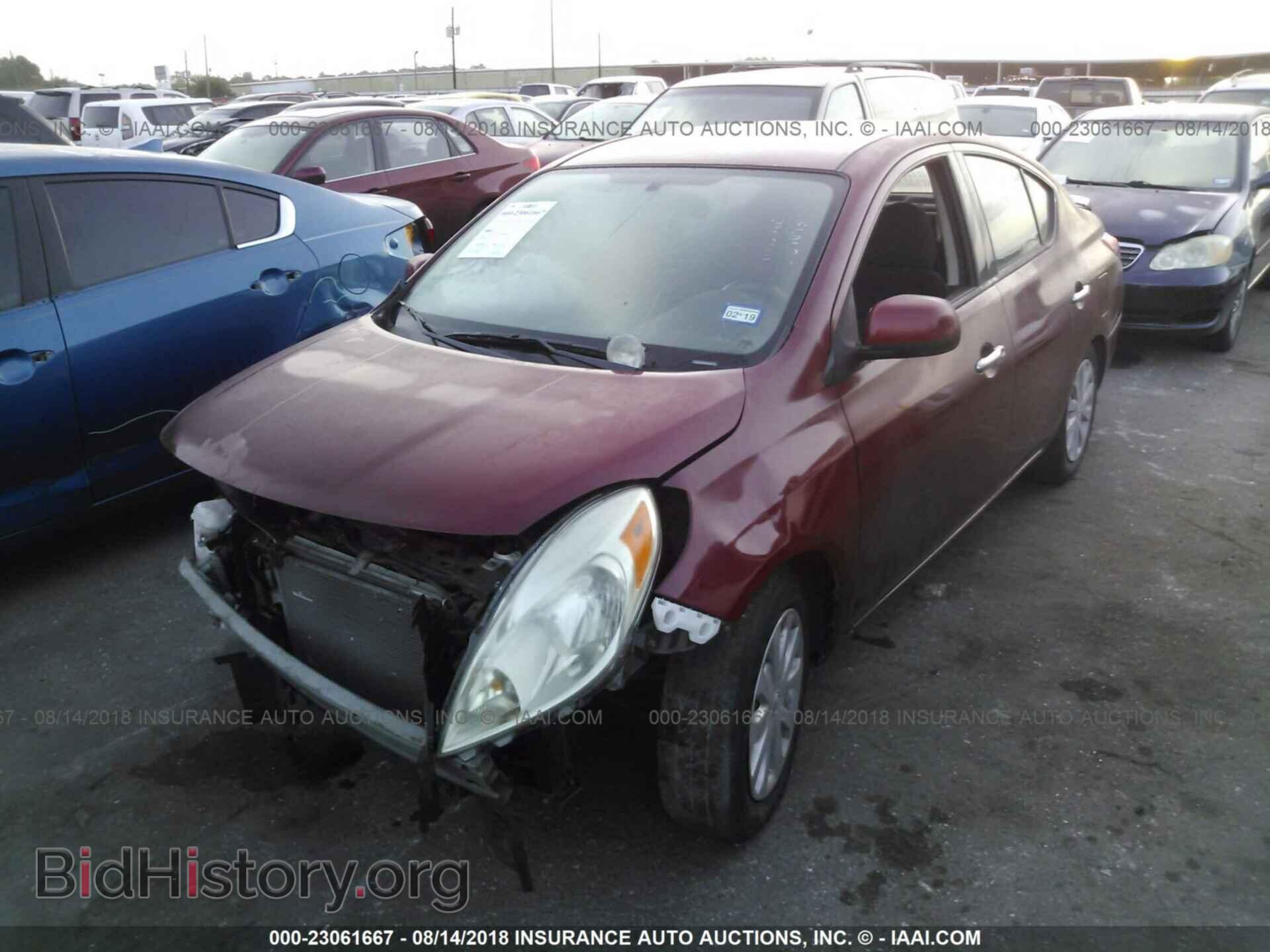 2014 Nissan Versa - VIN: 3N1CN7APXEL805715 - Фото 2