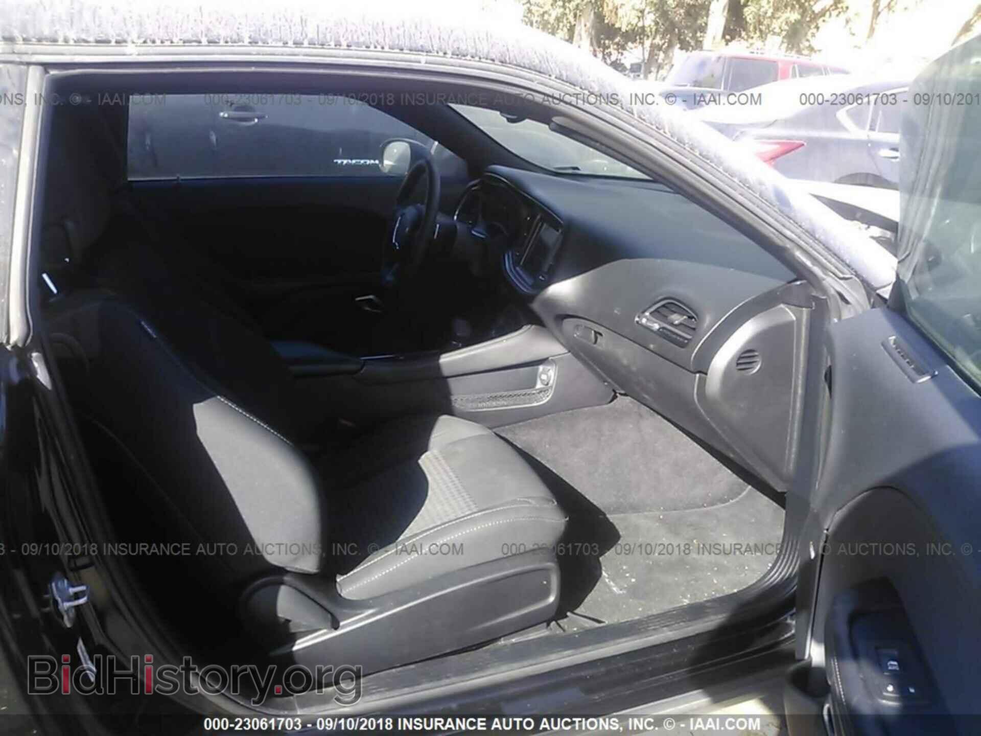 2016 Dodge Challenger - VIN: 2C3CDZAG8GH322929 - Photo 5