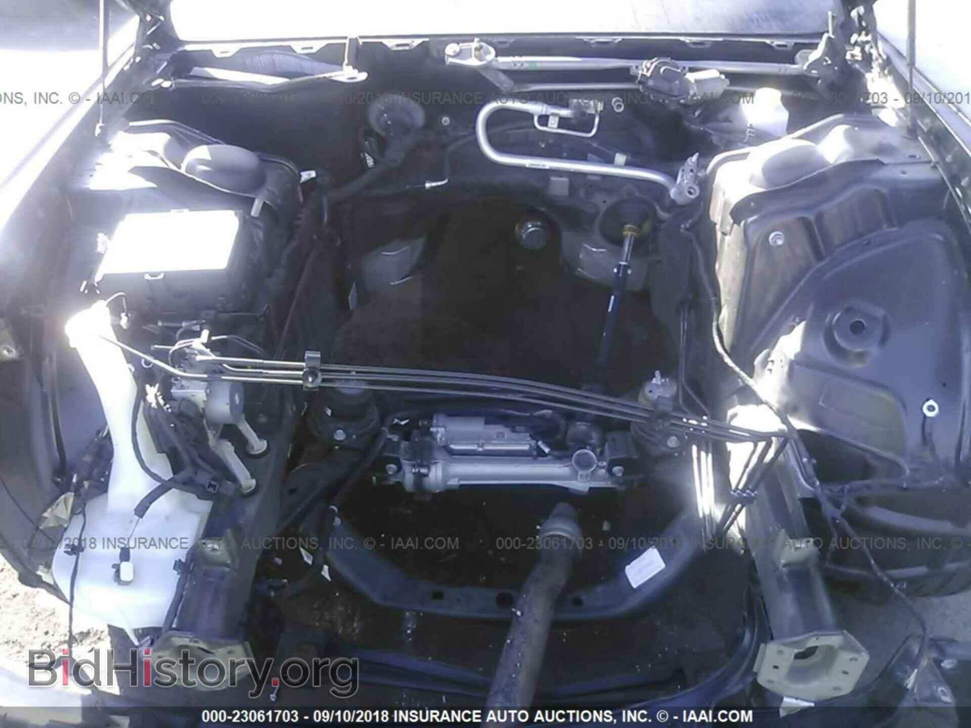 2016 Dodge Challenger - VIN: 2C3CDZAG8GH322929 - Photo 10