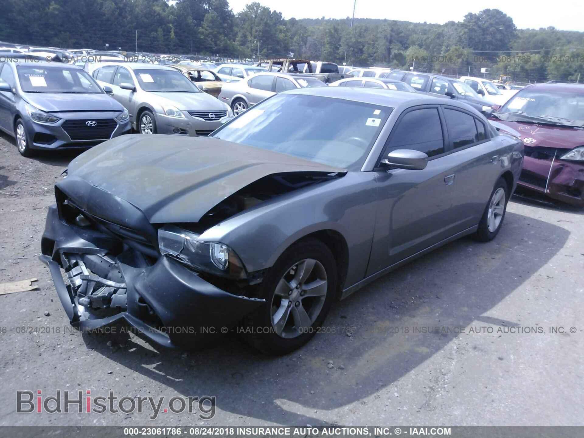 2012 Dodge Charger - VIN: 2C3CDXBG8CH281487 - Фото 2
