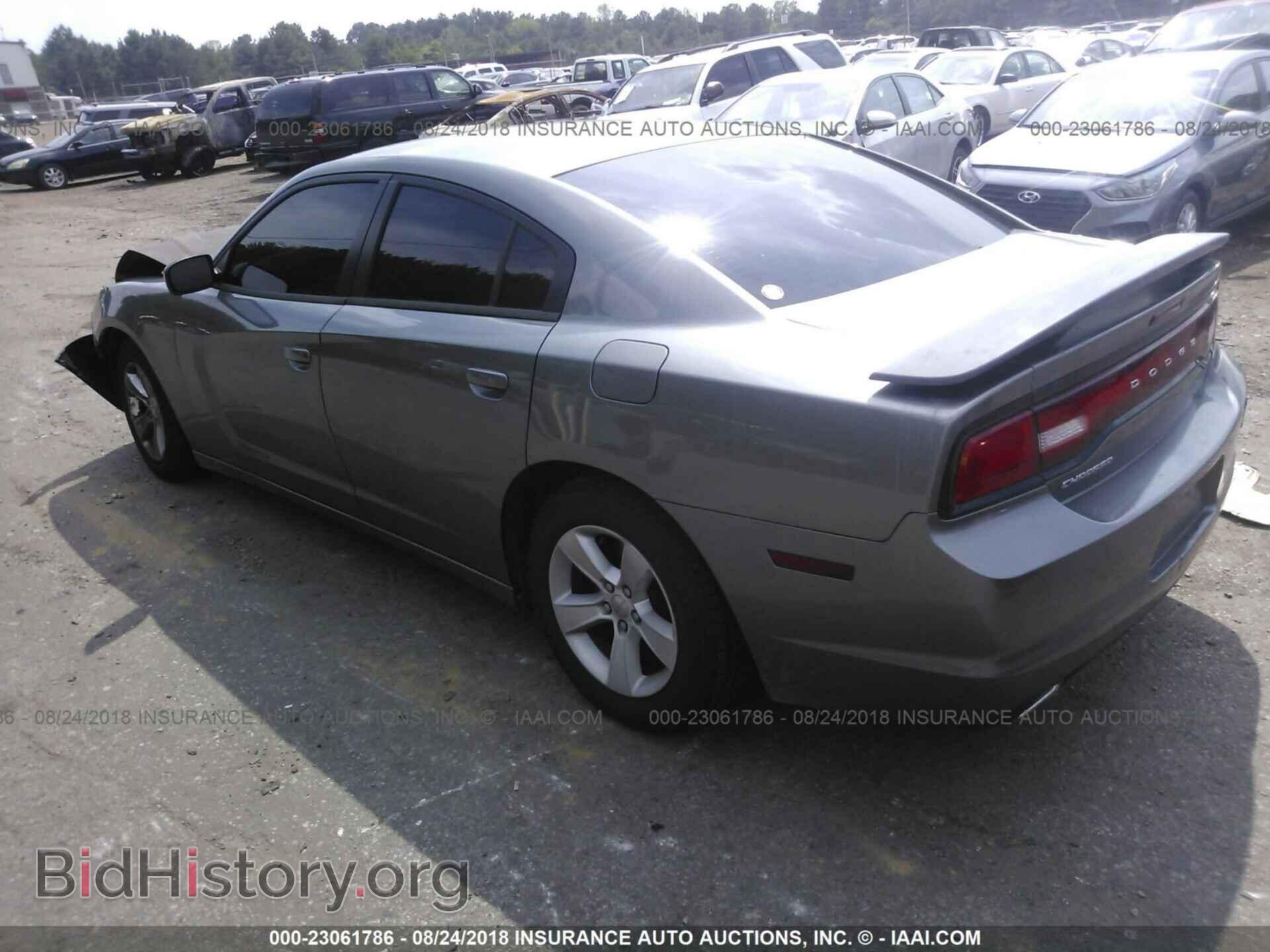 2012 Dodge Charger - VIN: 2C3CDXBG8CH281487 - Фото 3