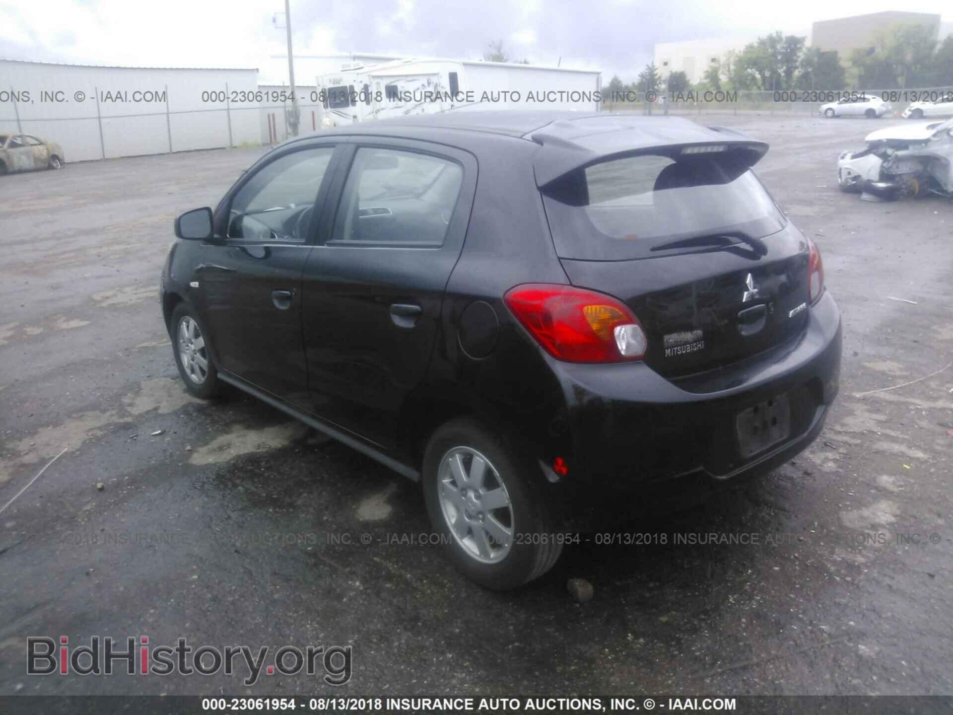 2014 Mitsubishi Mirage - VIN: ML32A4HJ1EH016357 - Фото 3