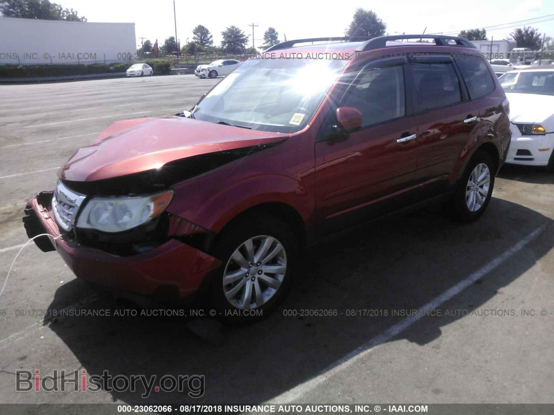 2011 Subaru Forester - VIN: JF2SHBDC6BH727344 - Фото 2