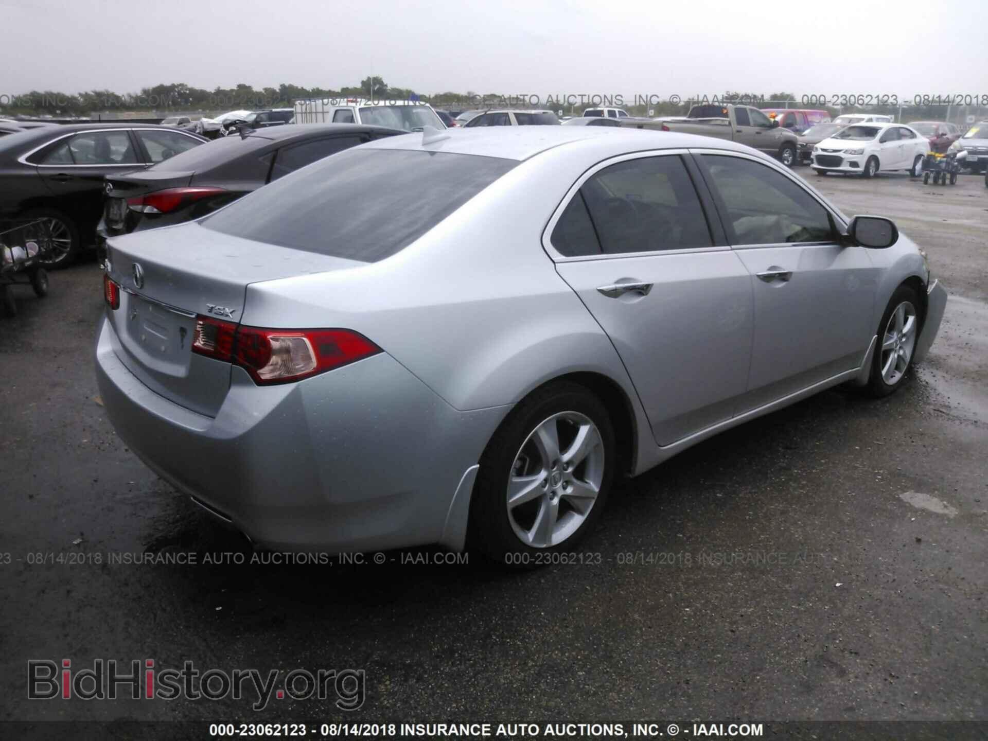 2011 Acura Tsx - VIN: JH4CU2F61BC017530 - Фото 4