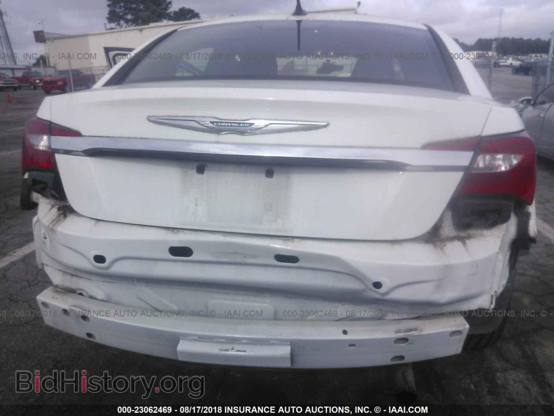 2013 Chrysler 200 - VIN: 1C3CCBAB5DN606228 - Photo 6