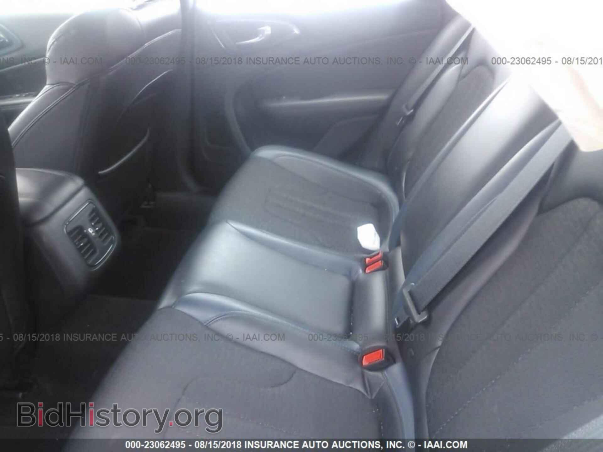 2015 Chrysler 200 - VIN: 1C3CCCBB2FN555004 - Фото 8