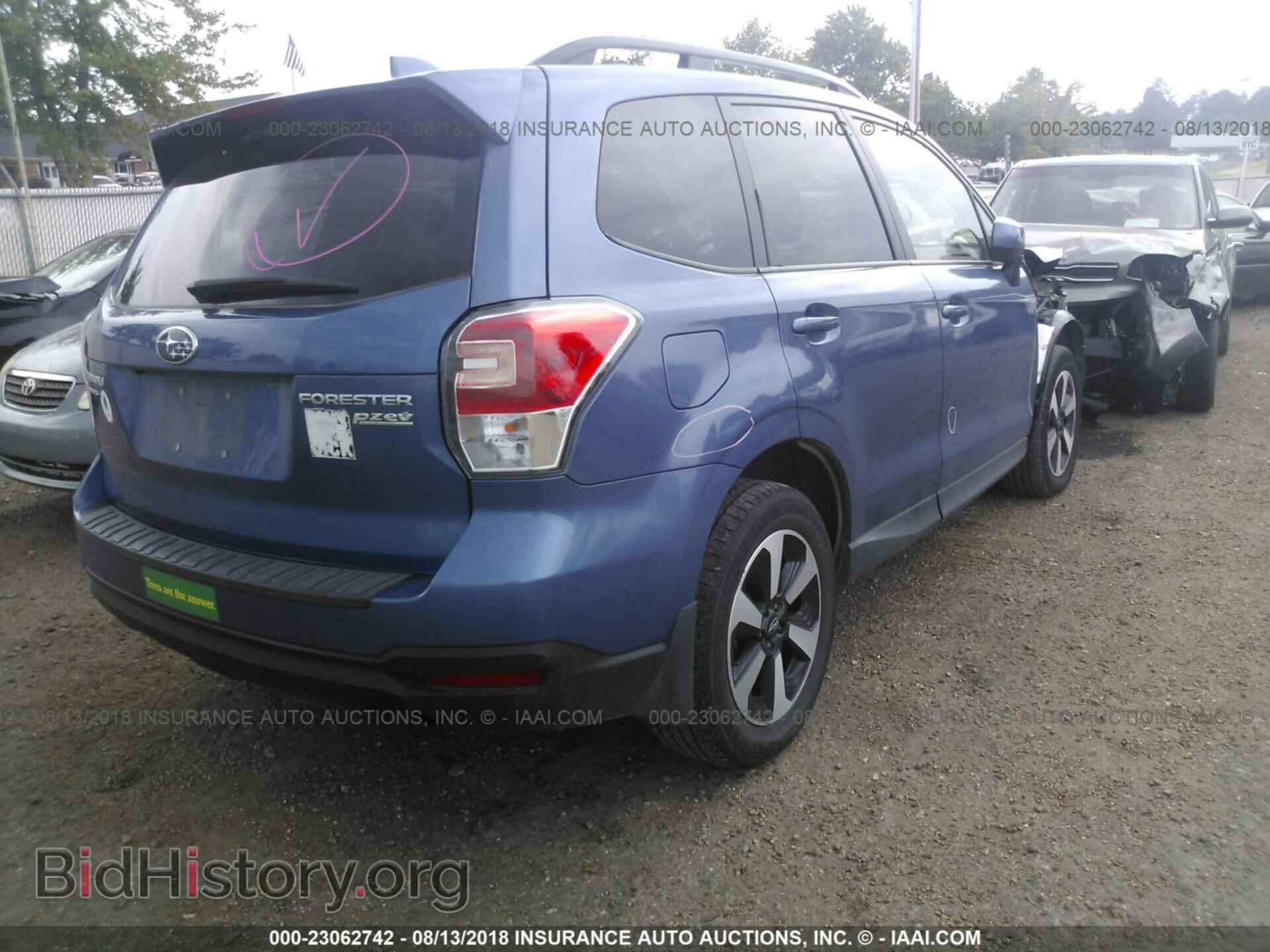 2017 SUBARU FORESTER - VIN: JF2SJAEC9HH478592 - Фото 4