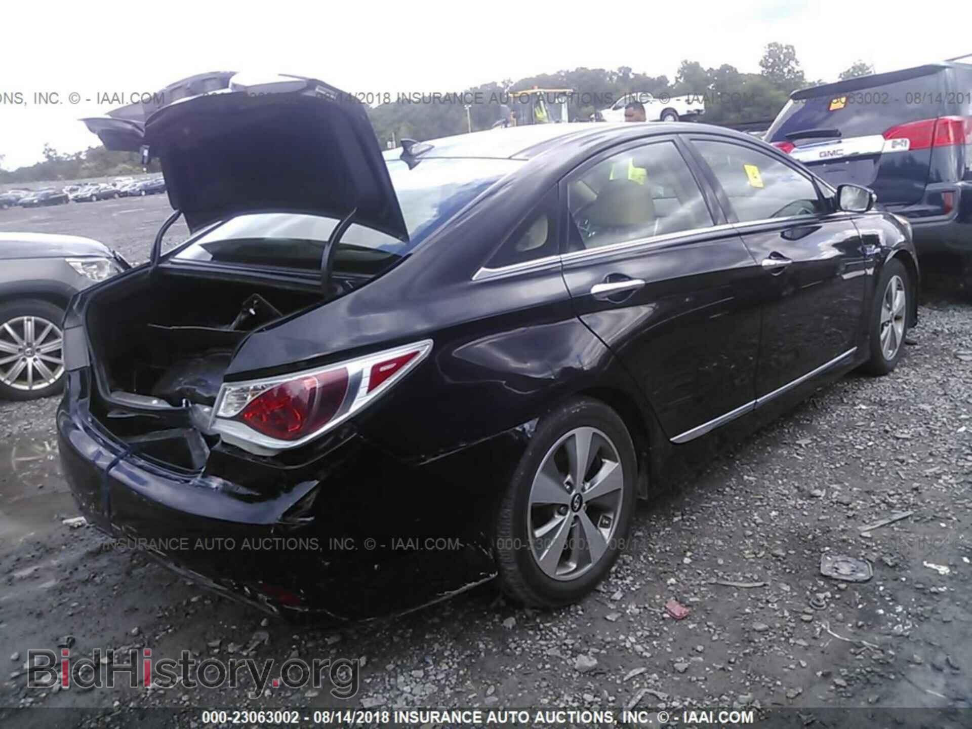 2012 Hyundai Sonata - VIN: KMHEC4A4XCA028355 - Фото 4