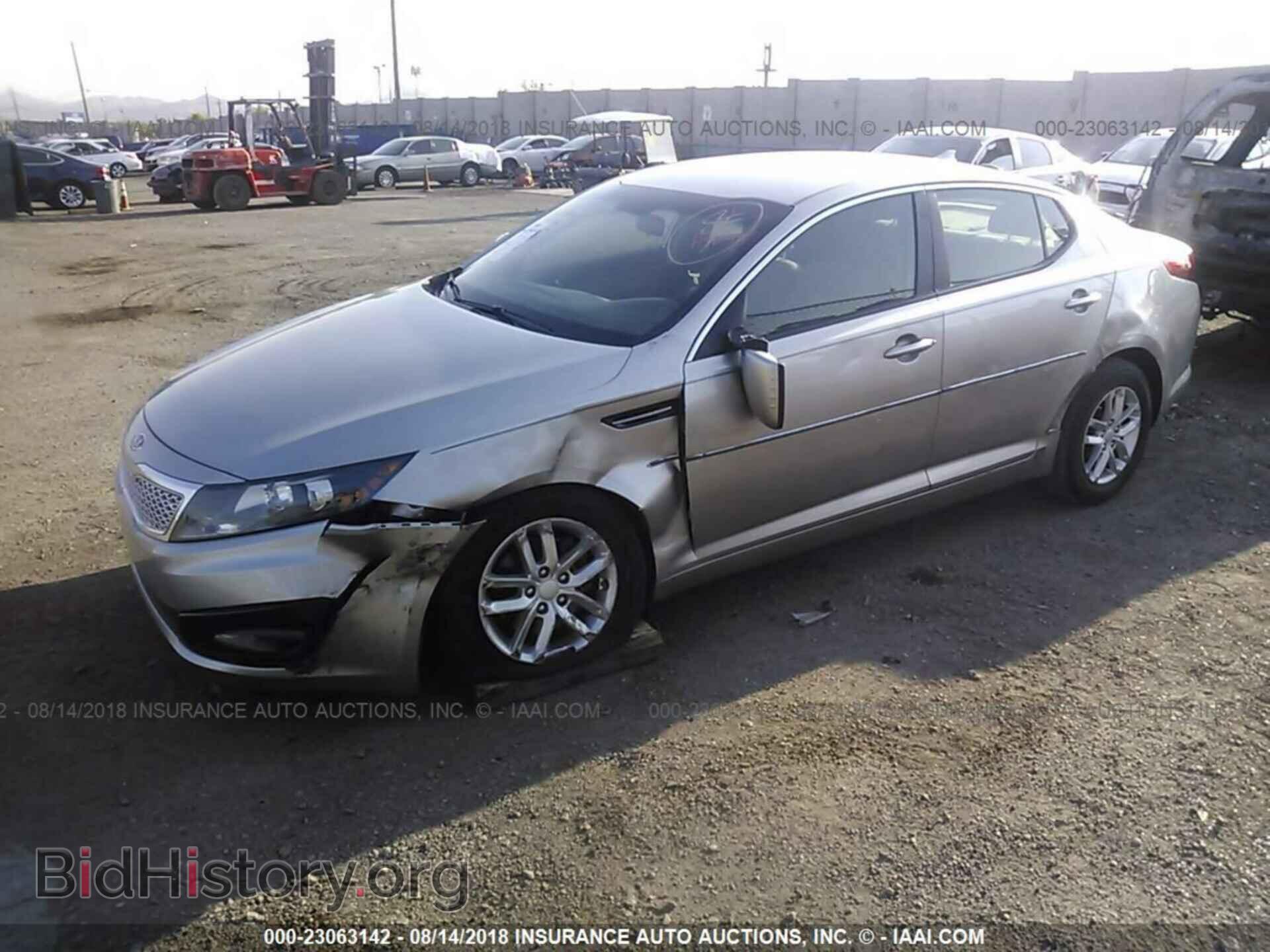 2012 Kia Optima - VIN: 5XXGM4A7XCG034228 - Photo 2