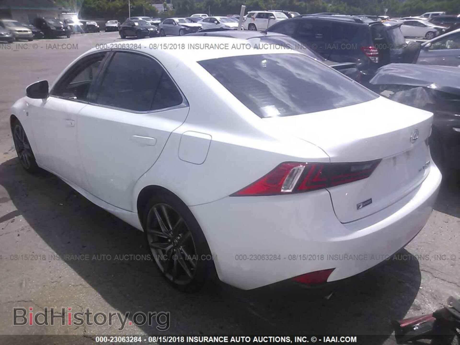 2015 Lexus Is - VIN: JTHCF1D25F5022146 - Photo 3