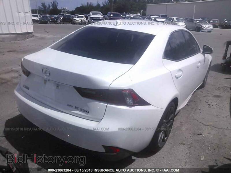 2015 Lexus IS (VIN JTHCF1D25F5022146) — photo 4 of 10