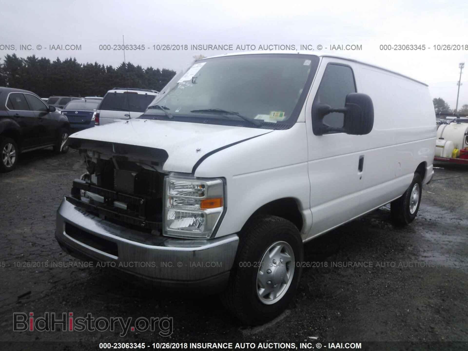 2011 Ford Econoline - VIN: 1FTNE2EL0BDA44856 - Photo 2