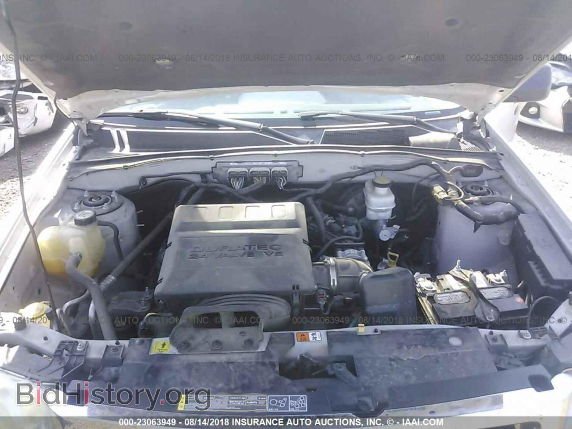 2011 Ford Escape - VIN: 1FMCU0DGXBKA81889 - Фото 10