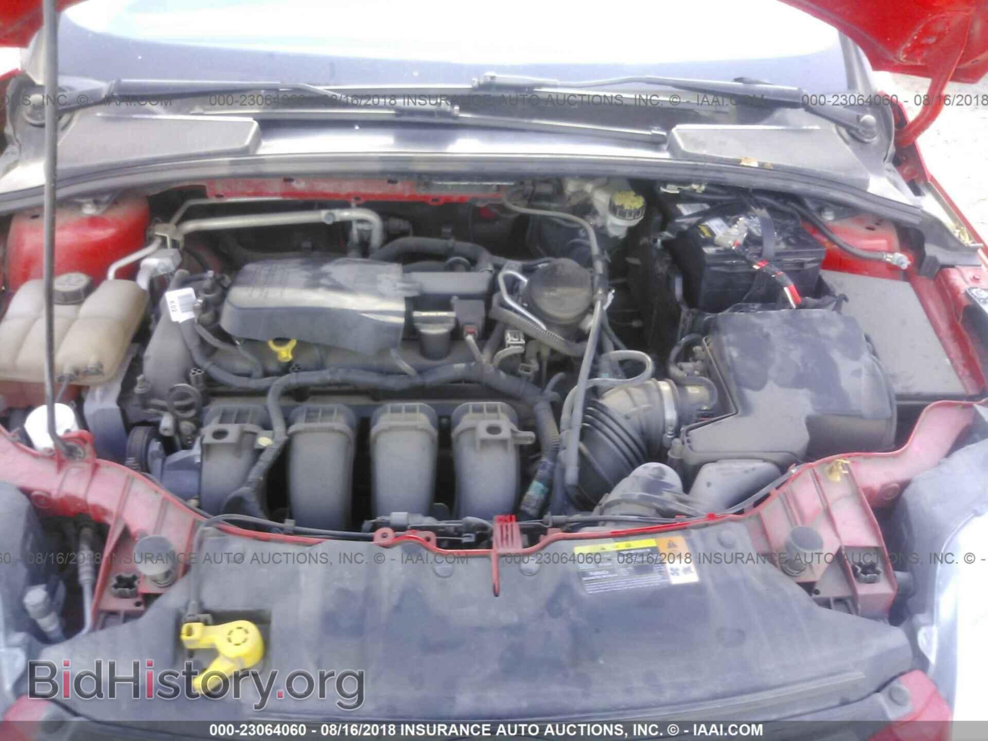 2012 Ford Focus - VIN: 1FAHP3F25CL466217 - Photo 10