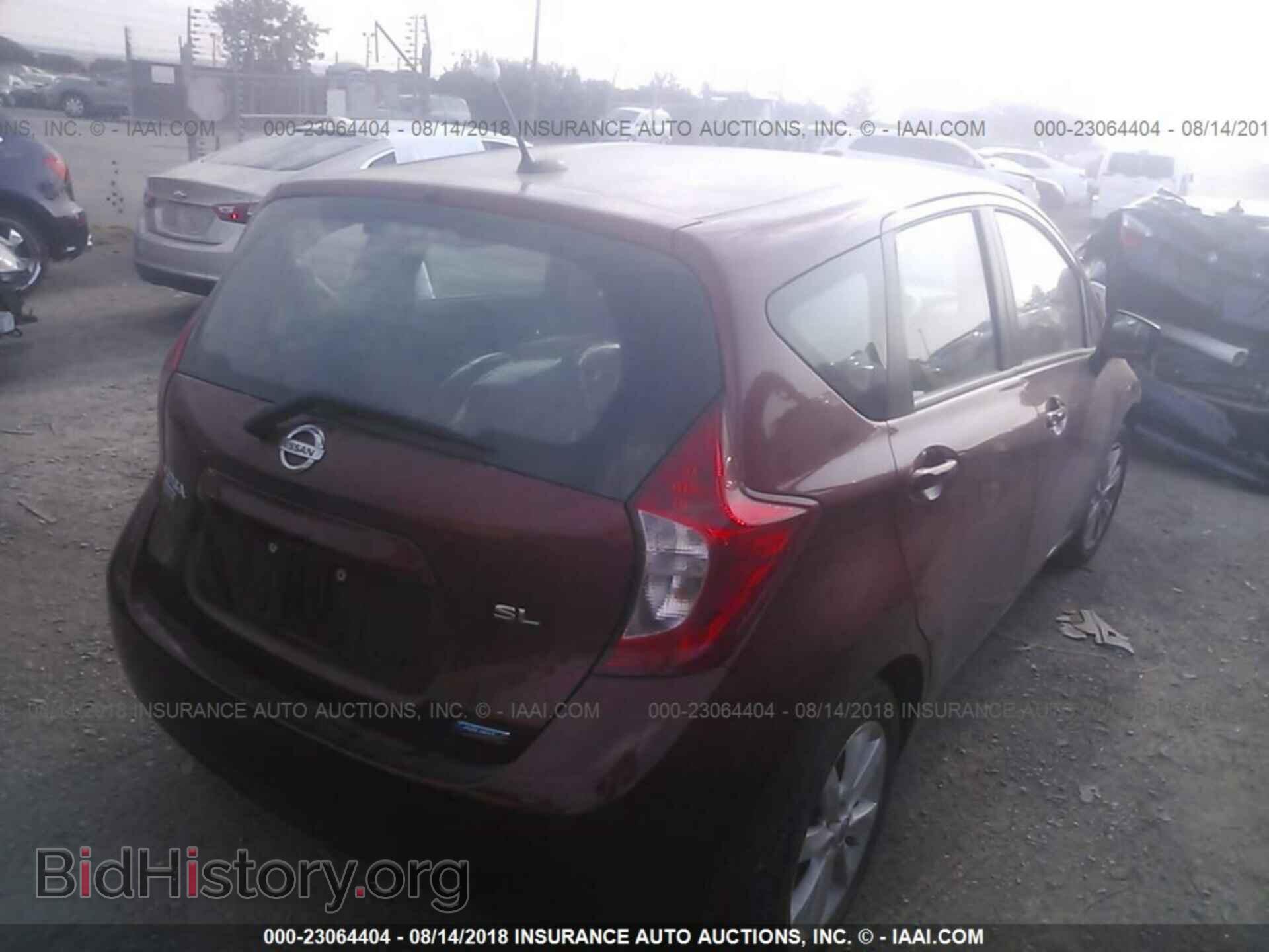 2015 Nissan Versa note - VIN: 3N1CE2CP5FL370295 - Фото 4