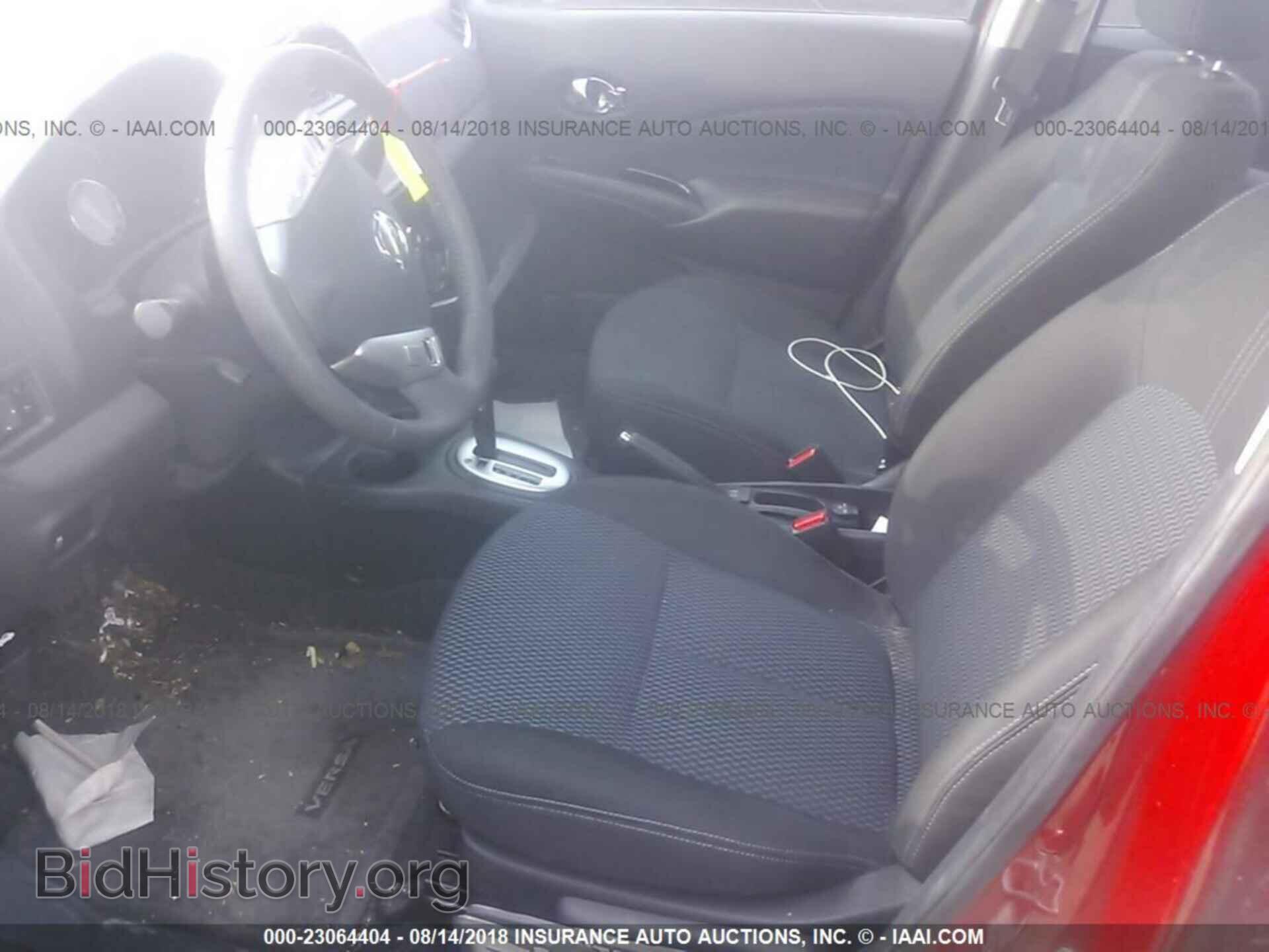 2015 Nissan Versa note - VIN: 3N1CE2CP5FL370295 - Фото 5
