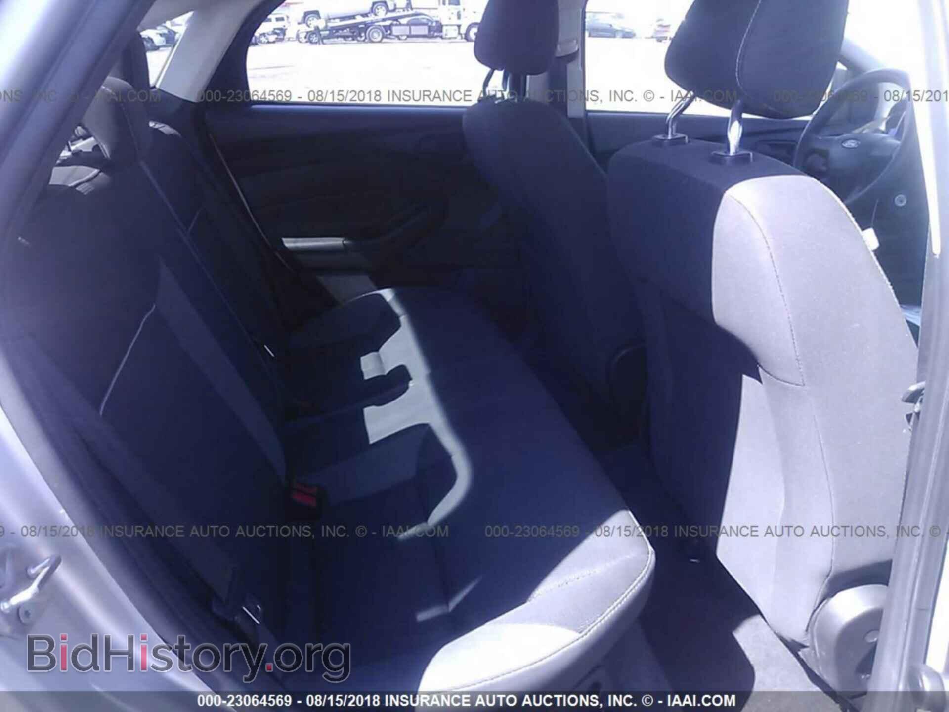 2012 Ford Focus - VIN: 1FAHP3E2XCL314337 - Photo 8