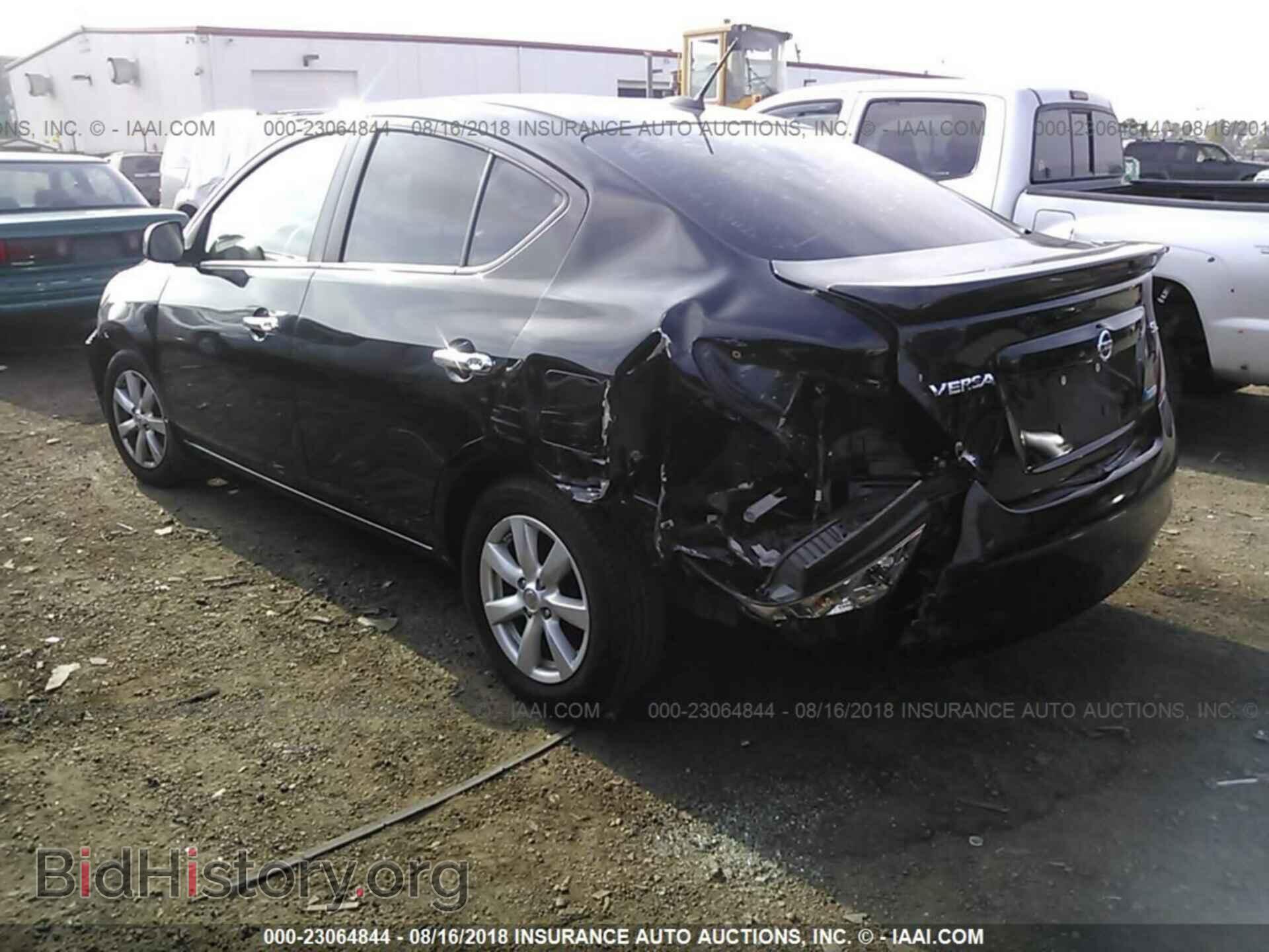 2013 Nissan Versa - VIN: 3N1CN7AP5DL857641 - Фото 3