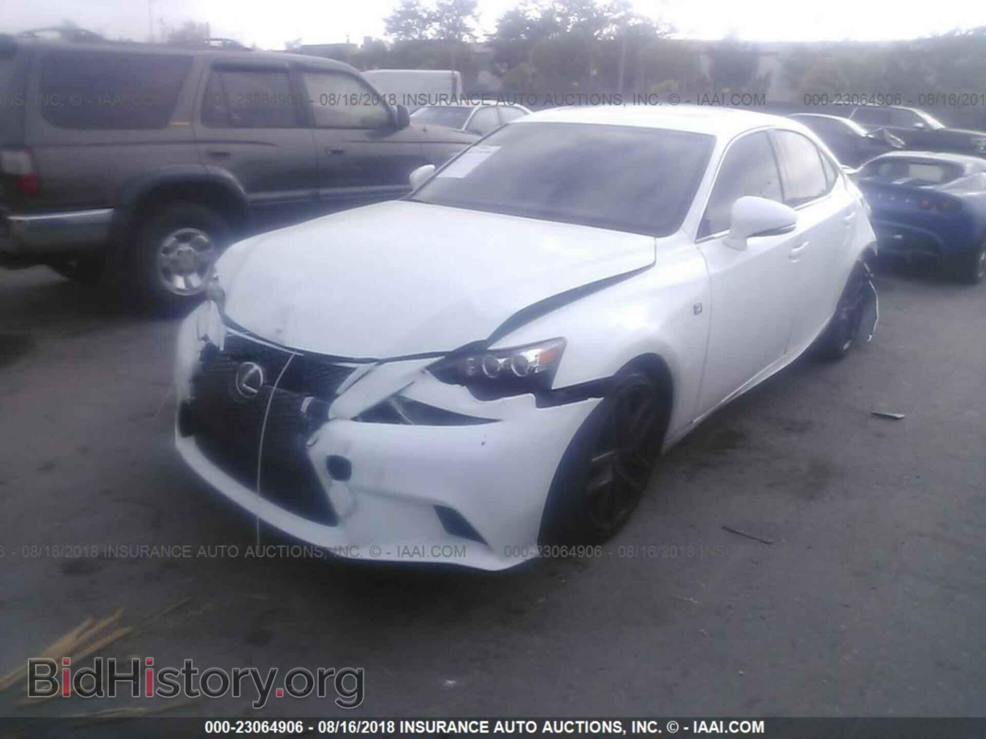 2016 Lexus Is - VIN: JTHBA1D24G5029052 - Фото 2