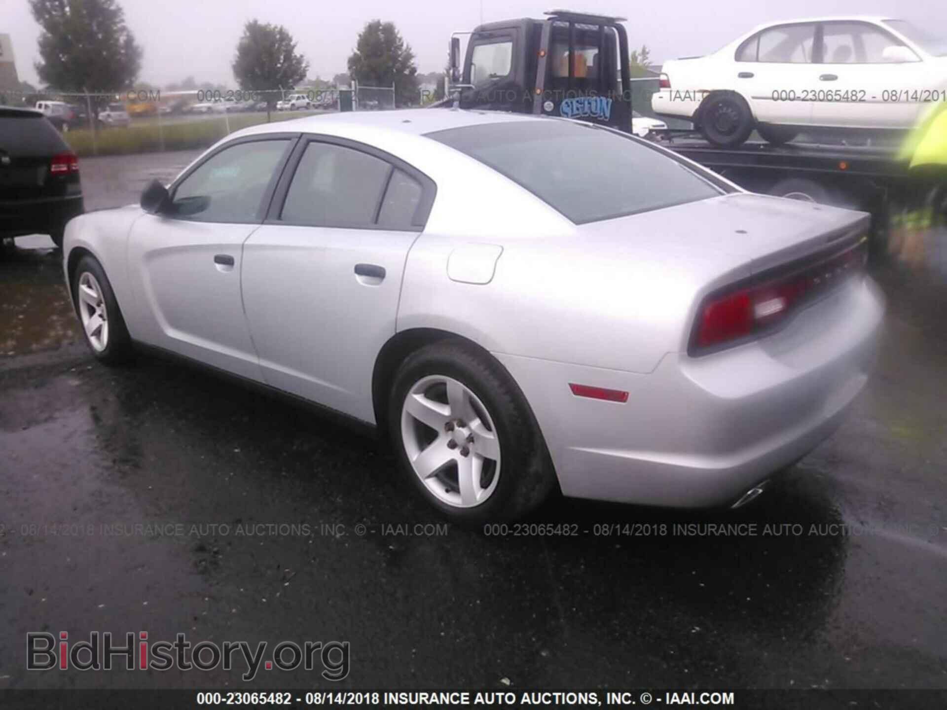 2013 Dodge Charger - VIN: 2C3CDXAT5DH549847 - Photo 3