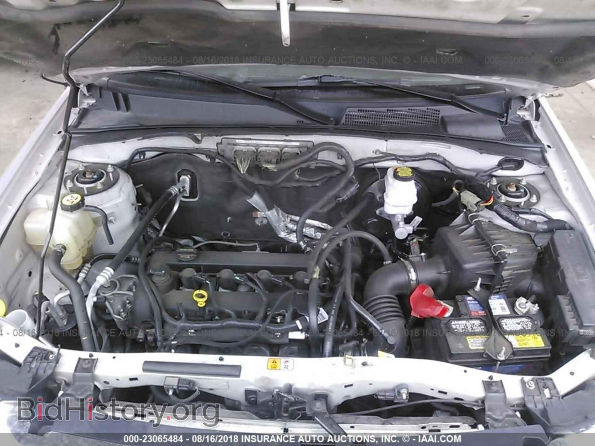 2011 Ford Escape - VIN: 1FMCU9D78BKA88375 - Фото 10