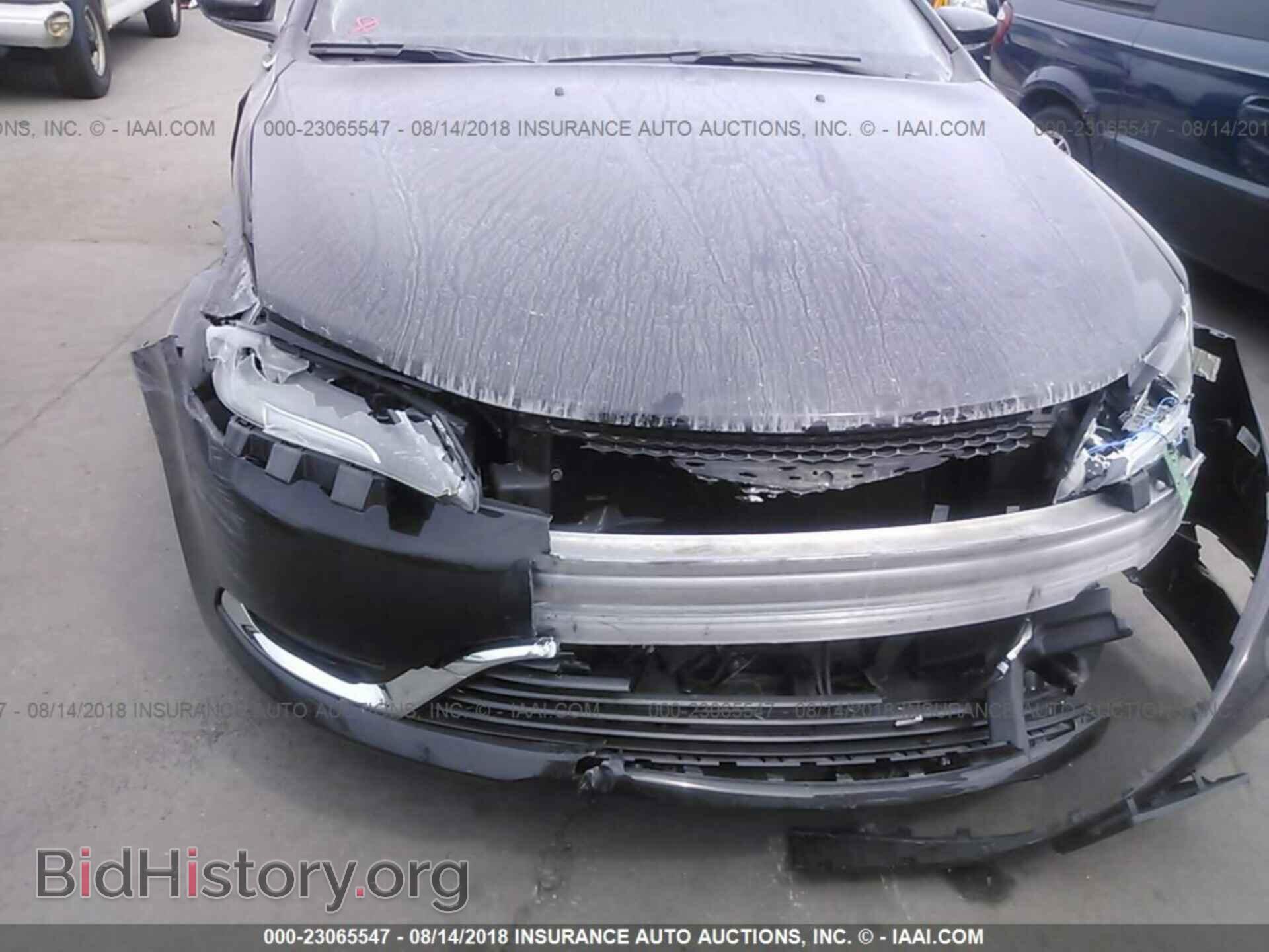 2016 Chrysler 200 - VIN: 1C3CCCAB7GN130056 - Photo 6