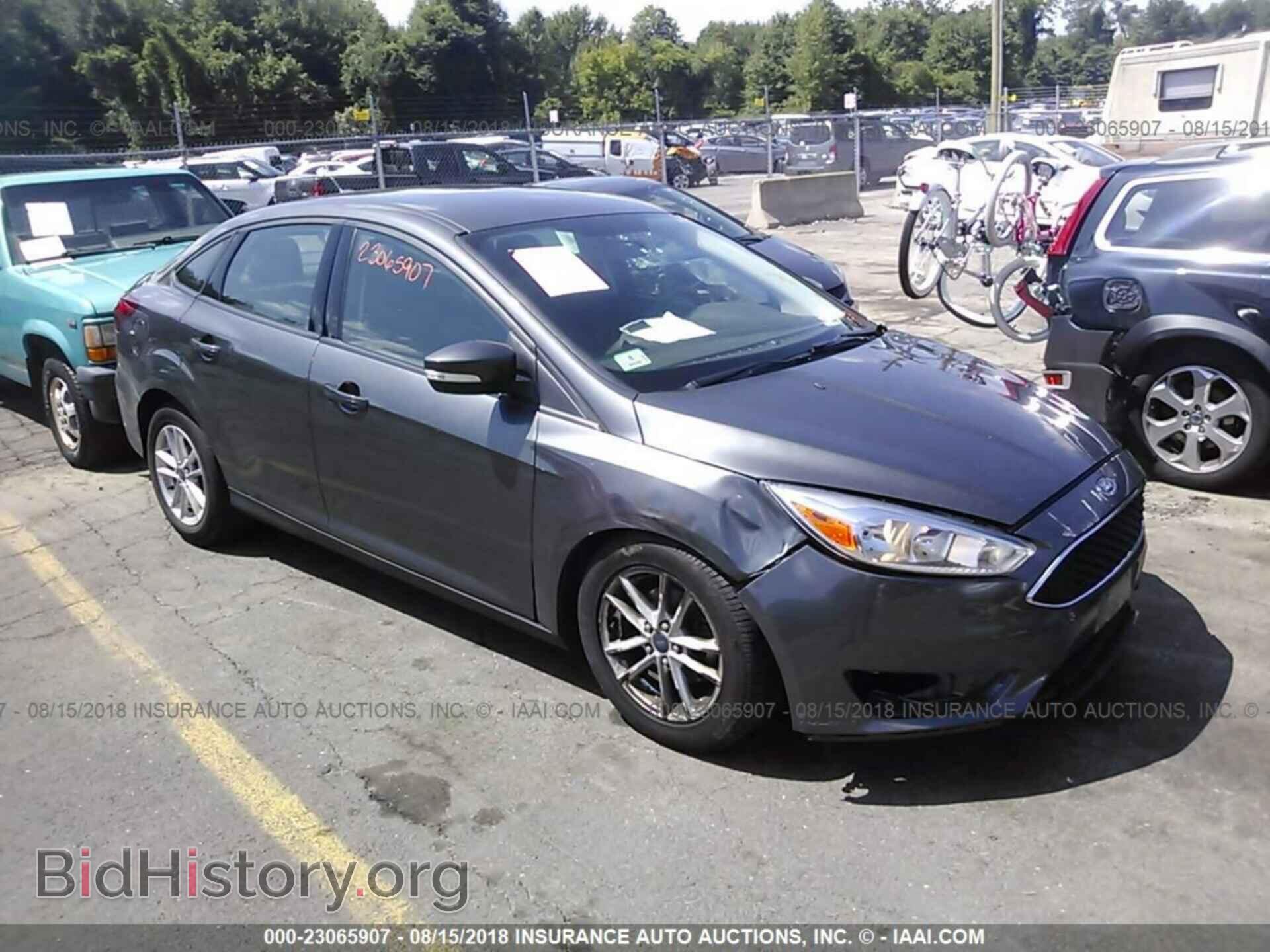 Фотография 1FADP3F2XFL206253 - Ford Focus 2015
