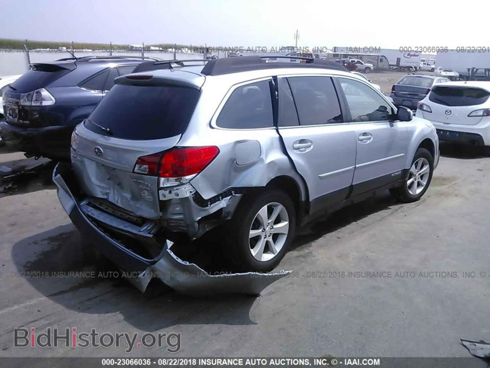 2013 Subaru Outback - VIN: 4S4BRDKC2D2238807 - Фото 4