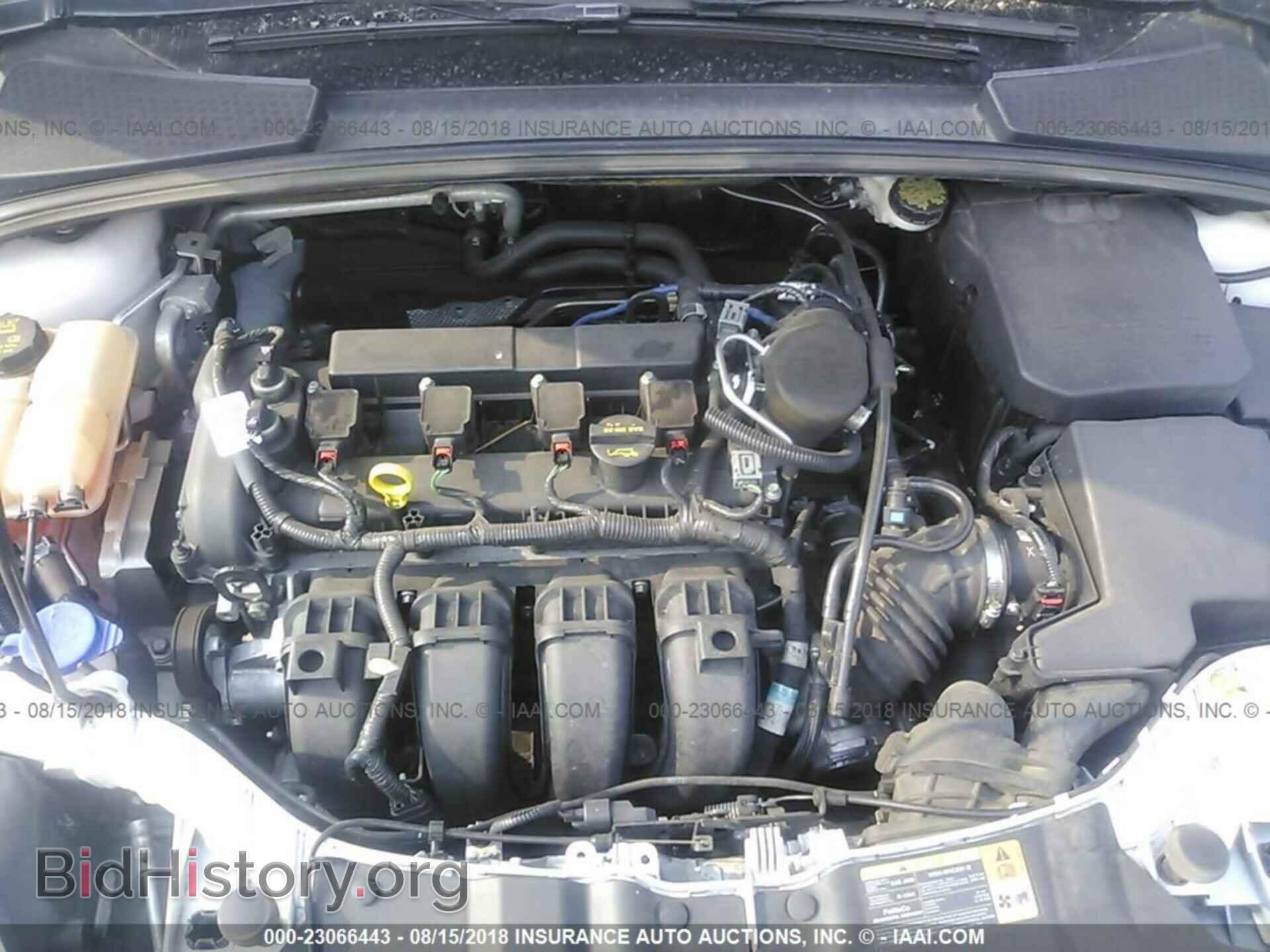 2014 Ford Focus - VIN: 1FADP3N21EL219747 - Photo 10