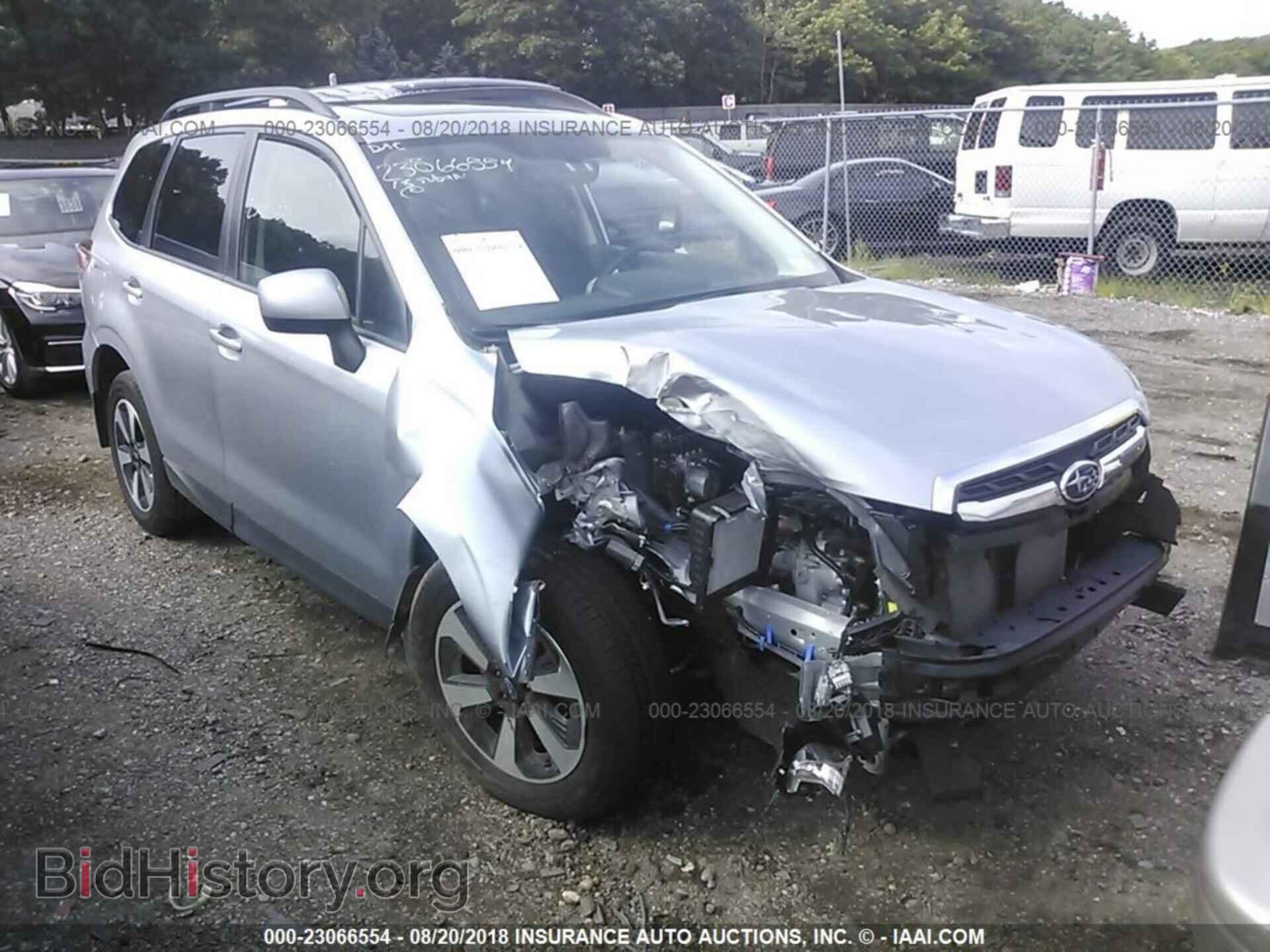 2018 Subaru Forester - VIN: JF2SJAEC7JH453325 - Photo 6