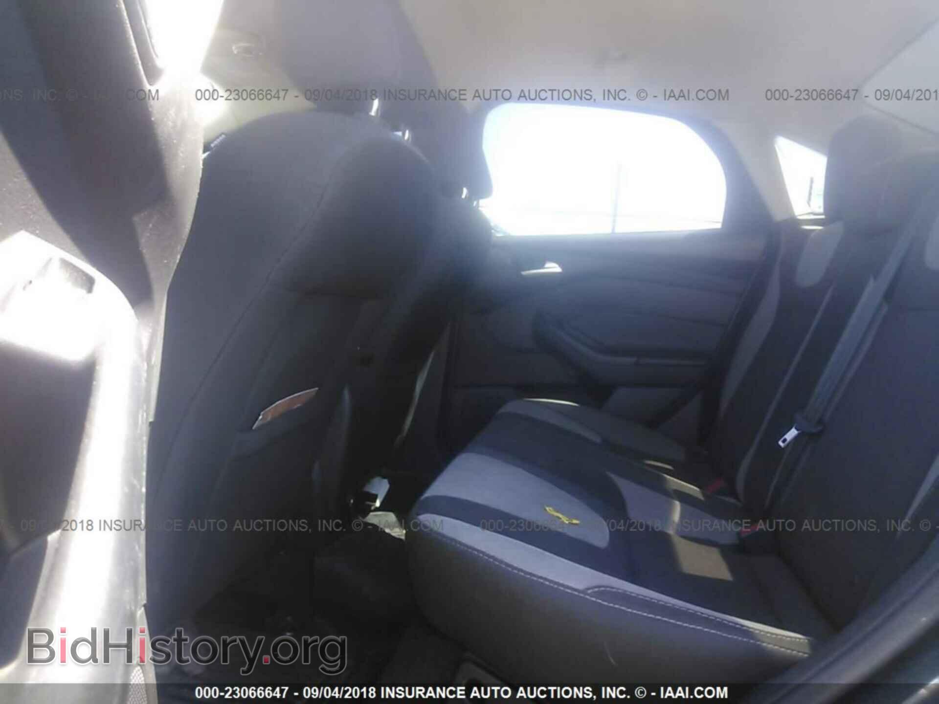 2014 Ford Focus - VIN: 1FADP3F28EL413450 - Photo 8