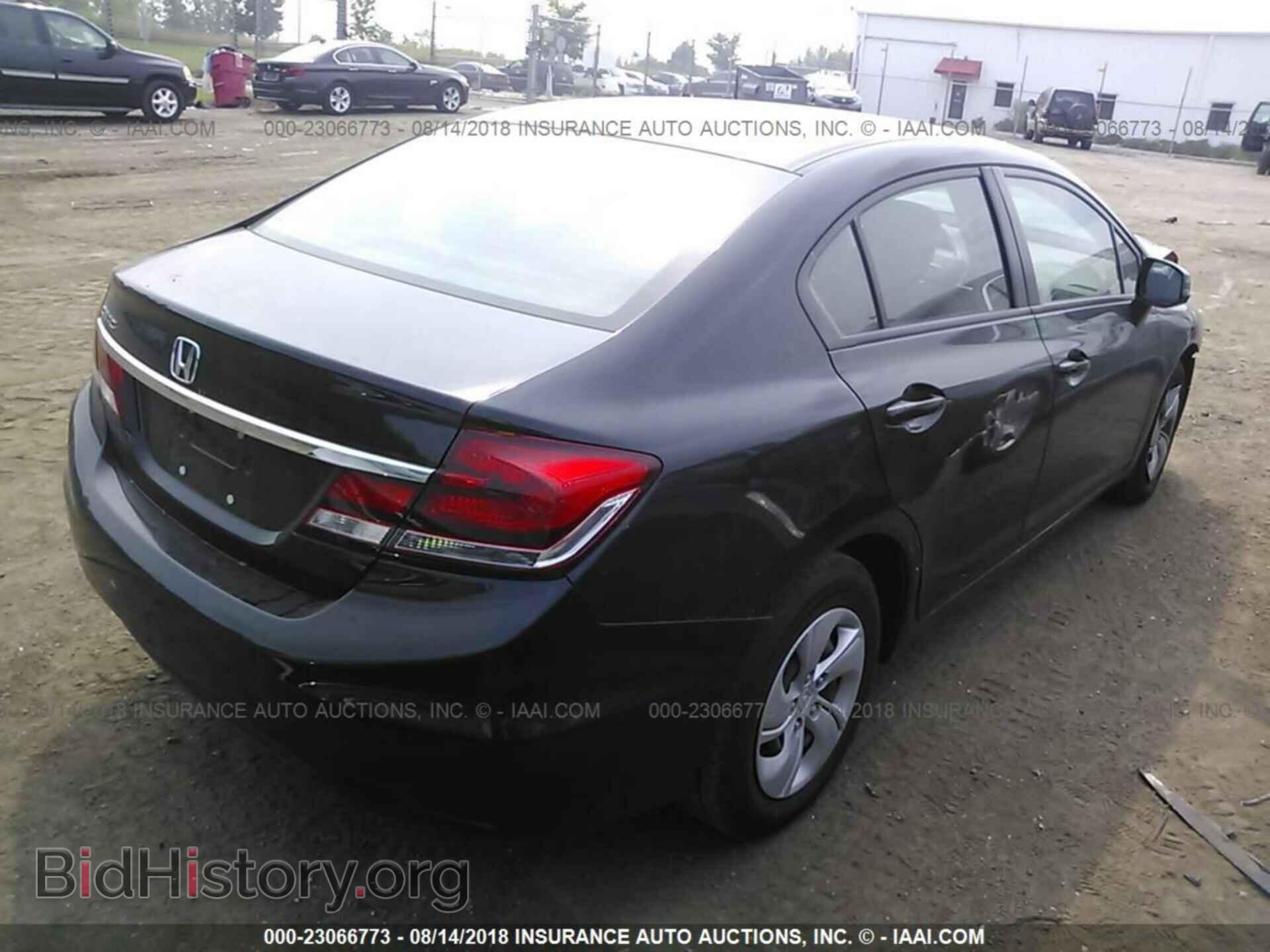 2013 Honda Civic - VIN: 19XFB2F51DE022444 - Фото 4