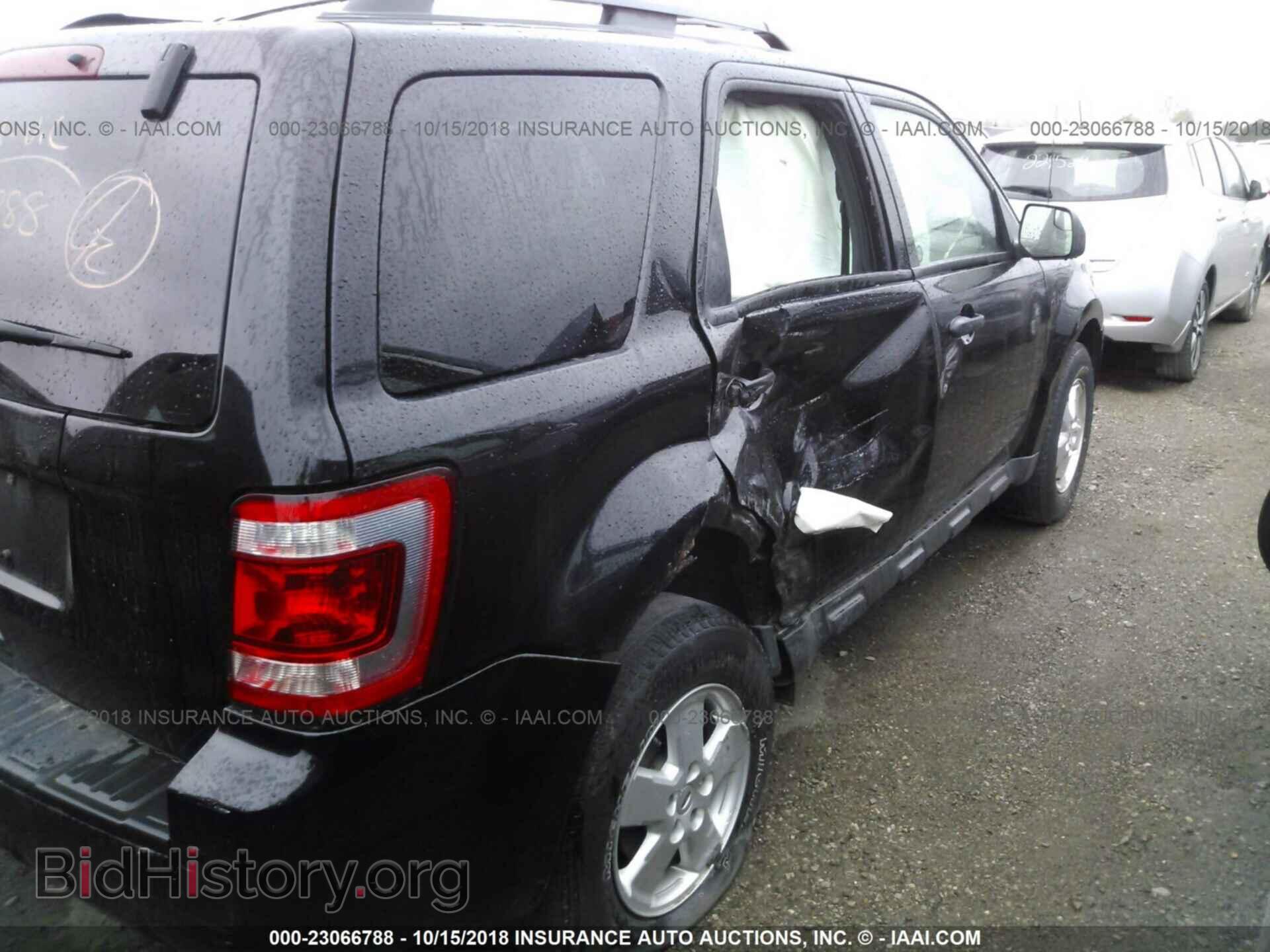 2012 Ford Escape - VIN: 1FMCU0D70CKA86150 - Photo 6