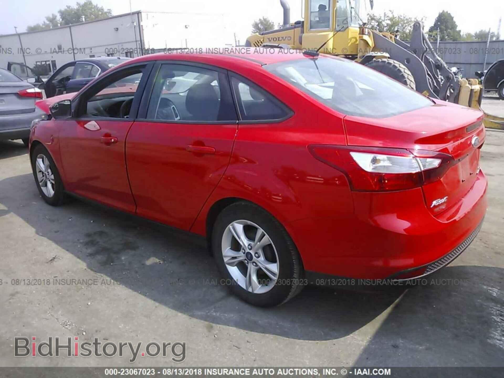 2014 Ford Focus - VIN: 1FADP3F29EL220062 - Фото 3