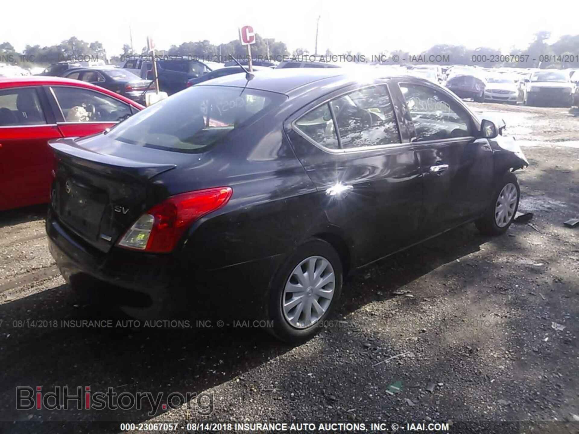 2014 Nissan Versa - VIN: 3N1CN7AP4EL809016 - Photo 4