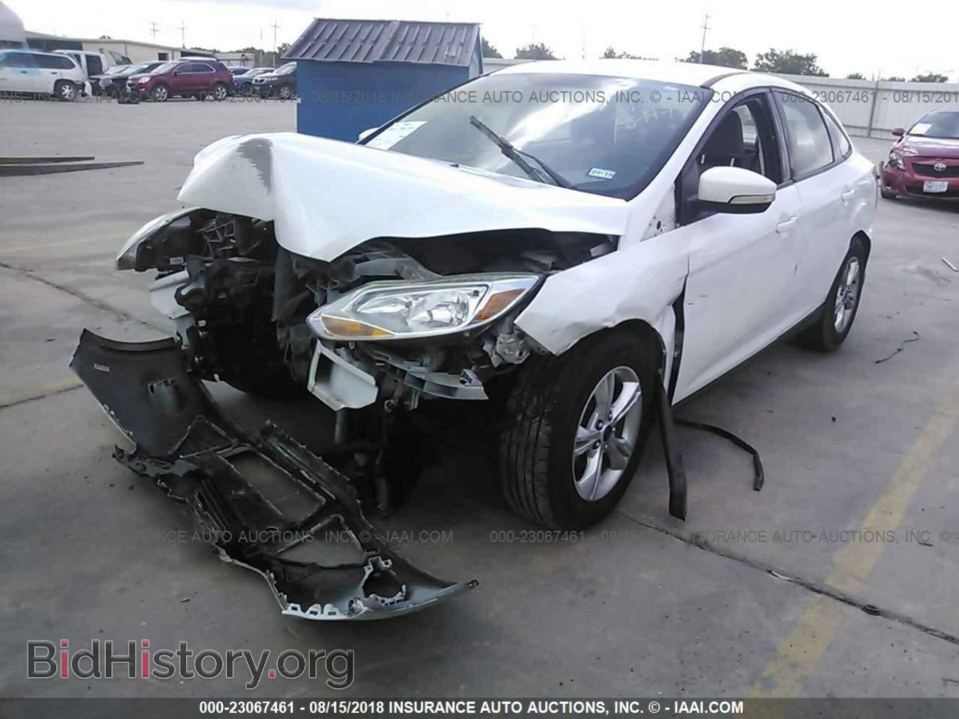 2013 Ford Focus - VIN: 1FADP3F28DL333919 - Фото 2