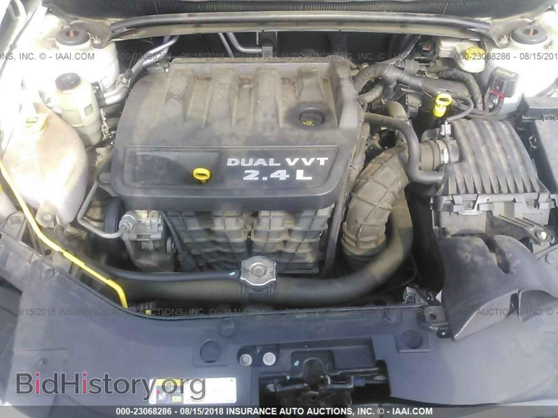 2014 CHRYSLER 200 - VIN: 1C3CCBAB5EN124442 - Фото 10