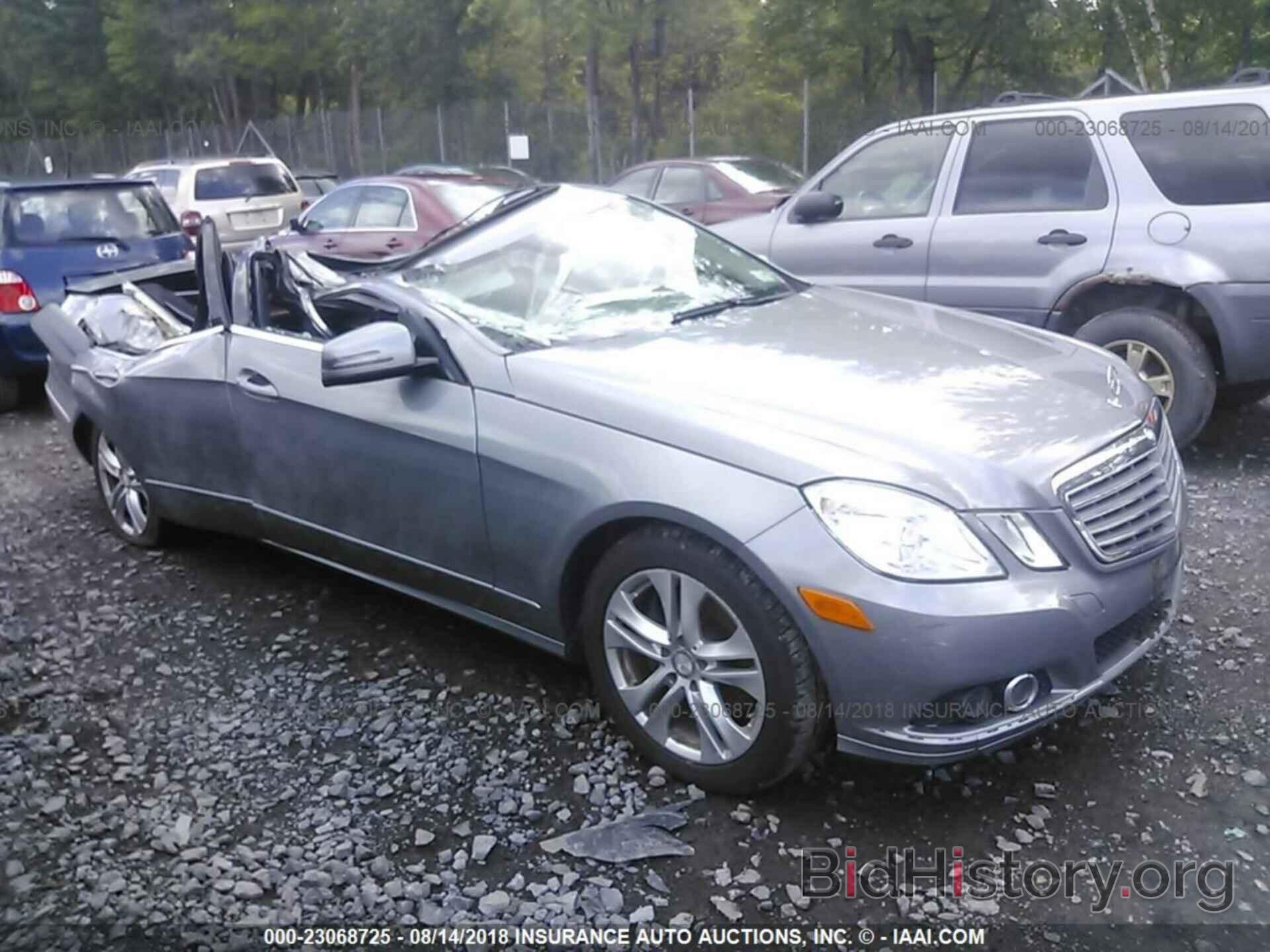 Photo WDDHF8HB8BA470415 - Mercedes-benz E 2011