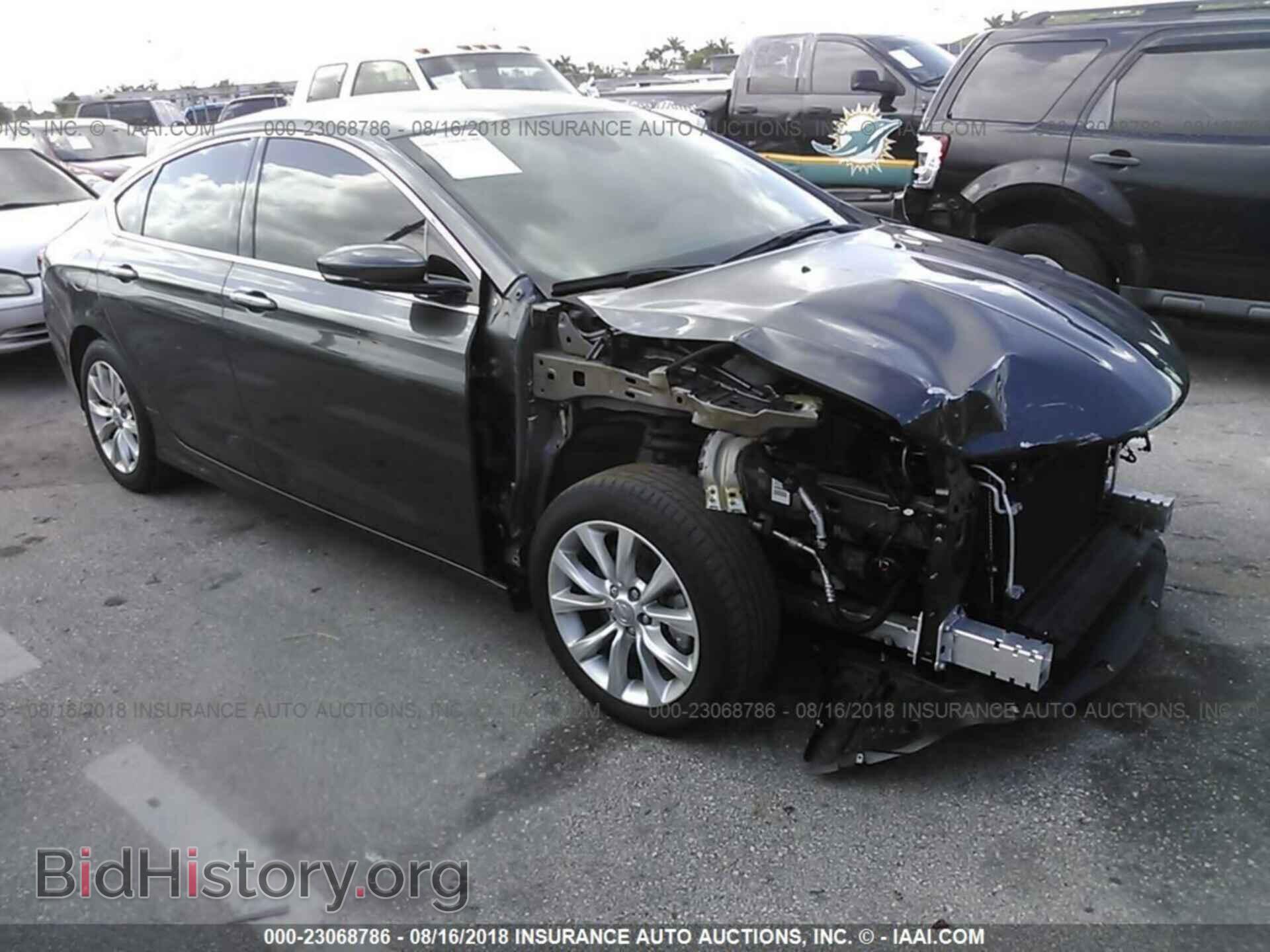Photo 1C3CCCCB8FN573554 - Chrysler 200 2015