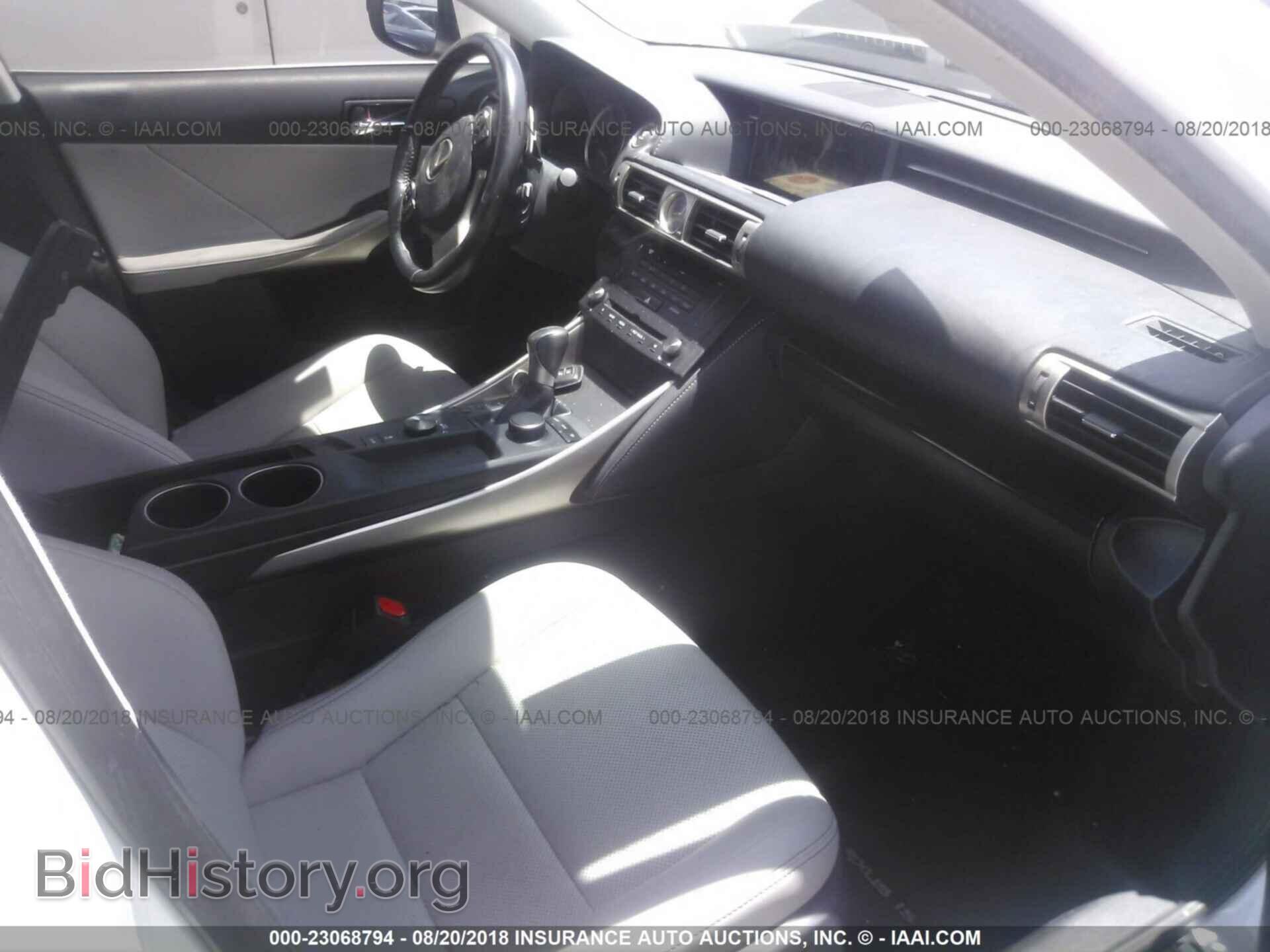 2016 Lexus Is - VIN: JTHBA1D24G5017323 - Фото 5