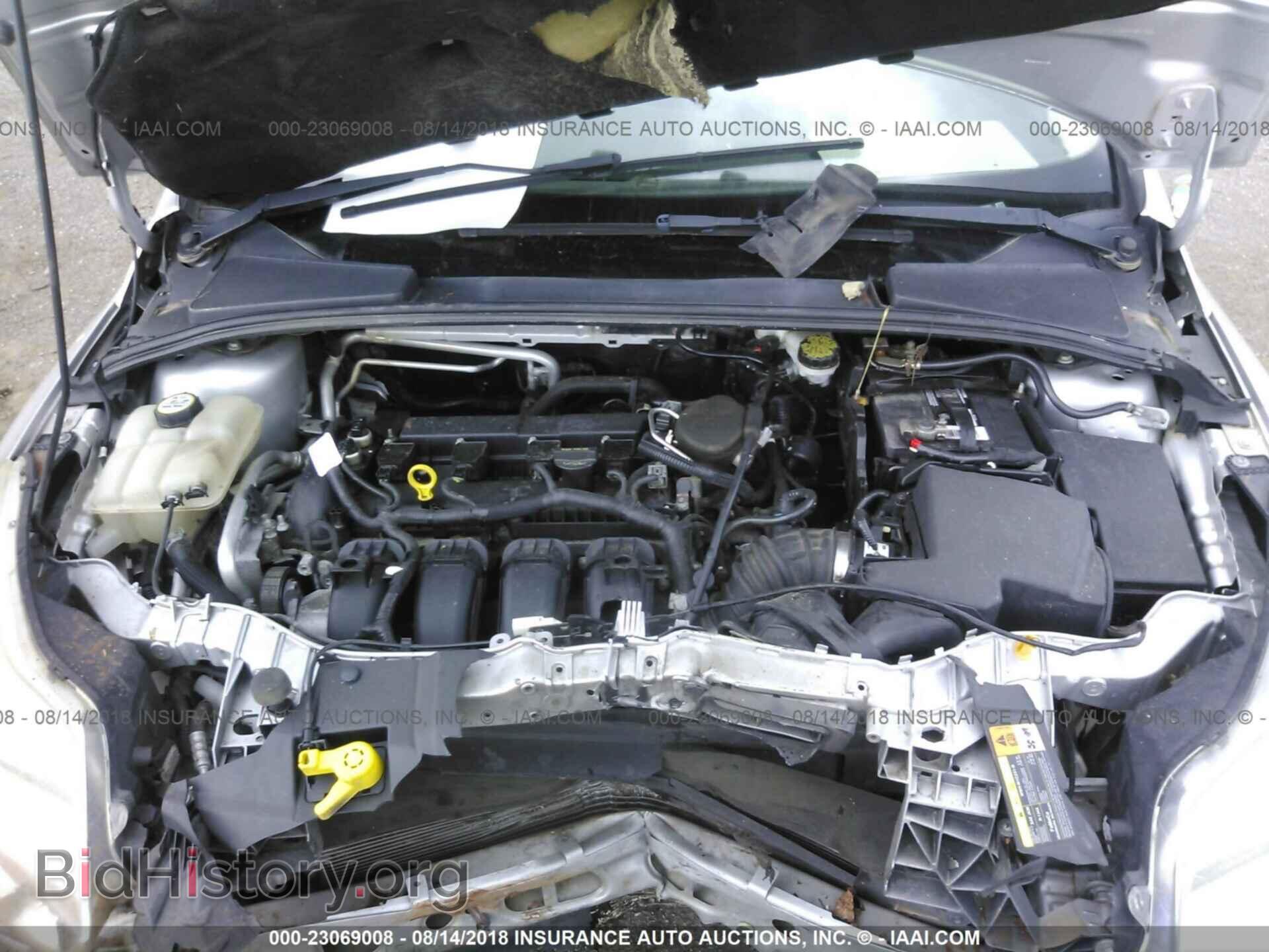 2012 Ford Focus - VIN: 1FAHP3F25CL132401 - Photo 10