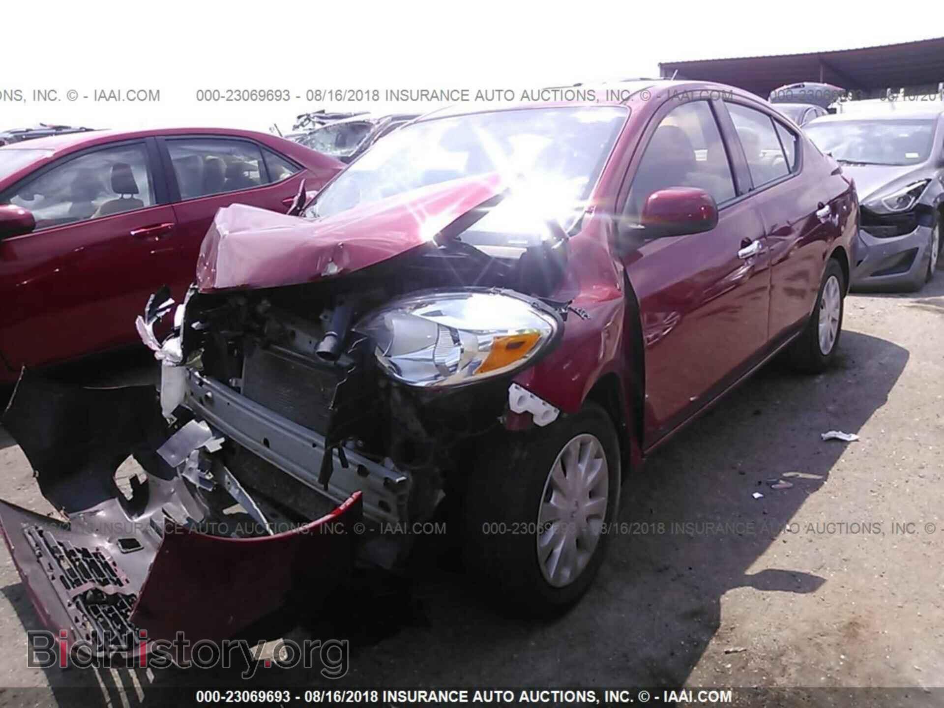 2014 Nissan Versa - VIN: 3N1CN7AP1EL804310 - Photo 2